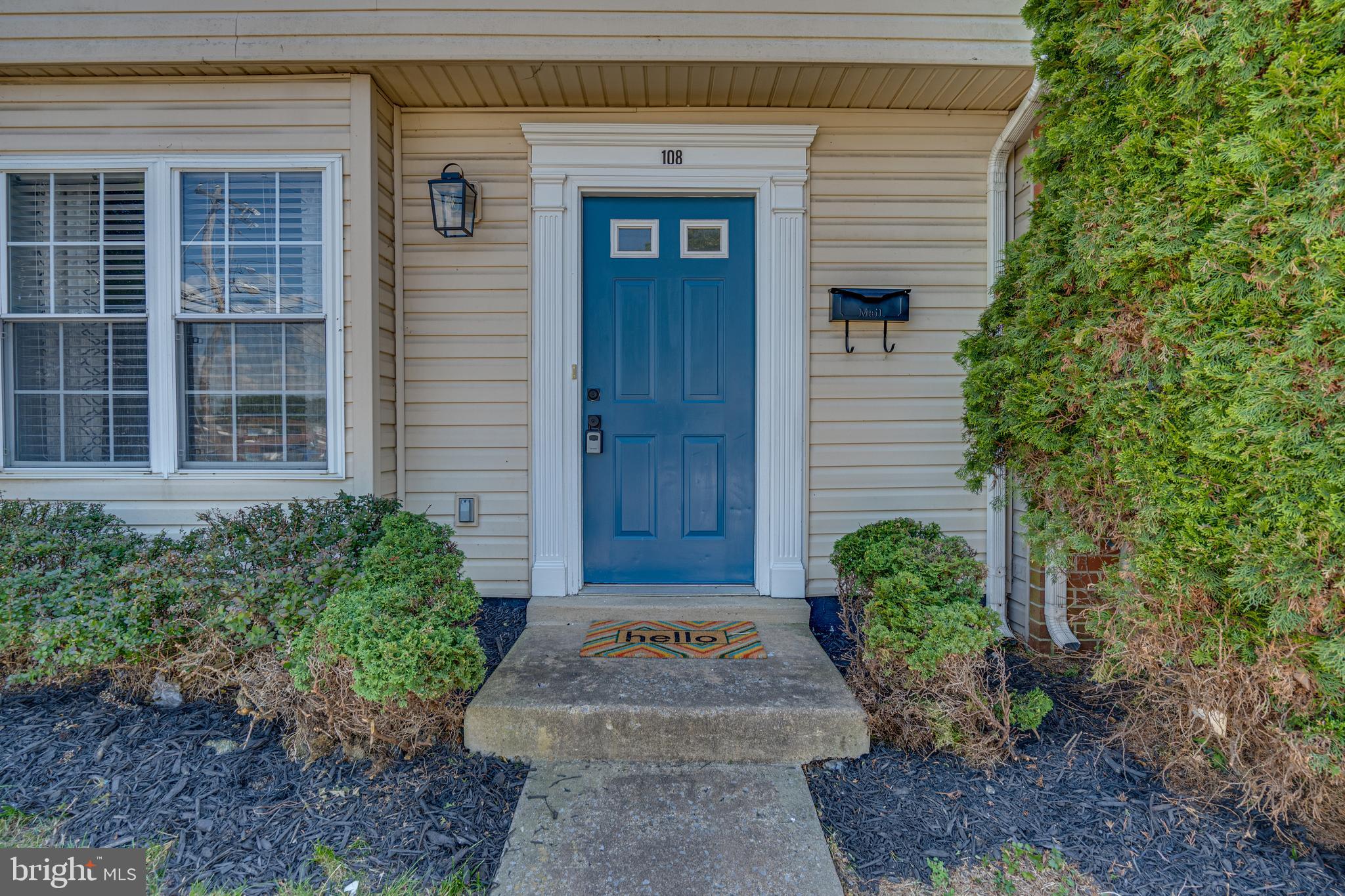 GEORGETOWN SQUARE - Residential