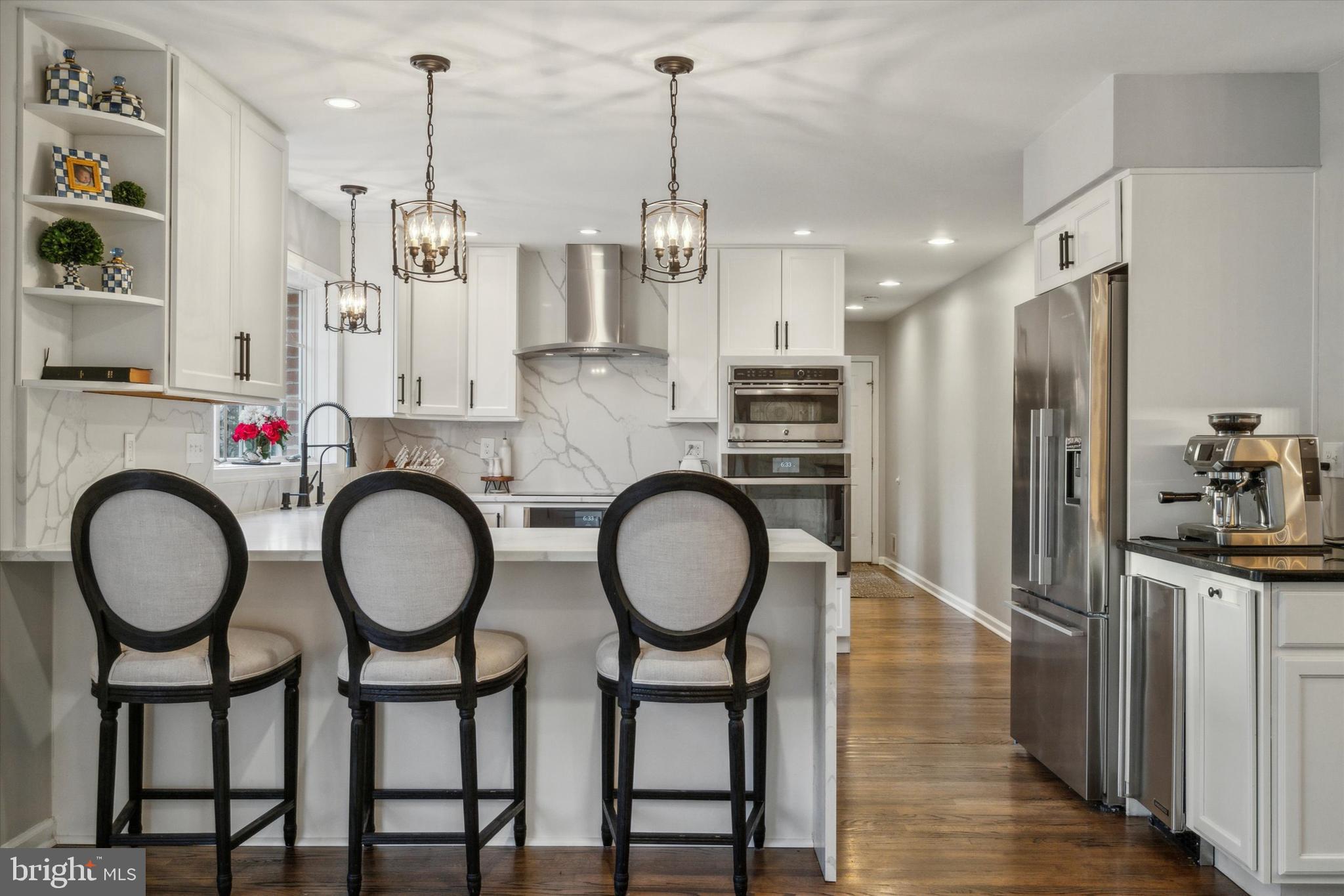 OKEHOCKING HILLS - Residential