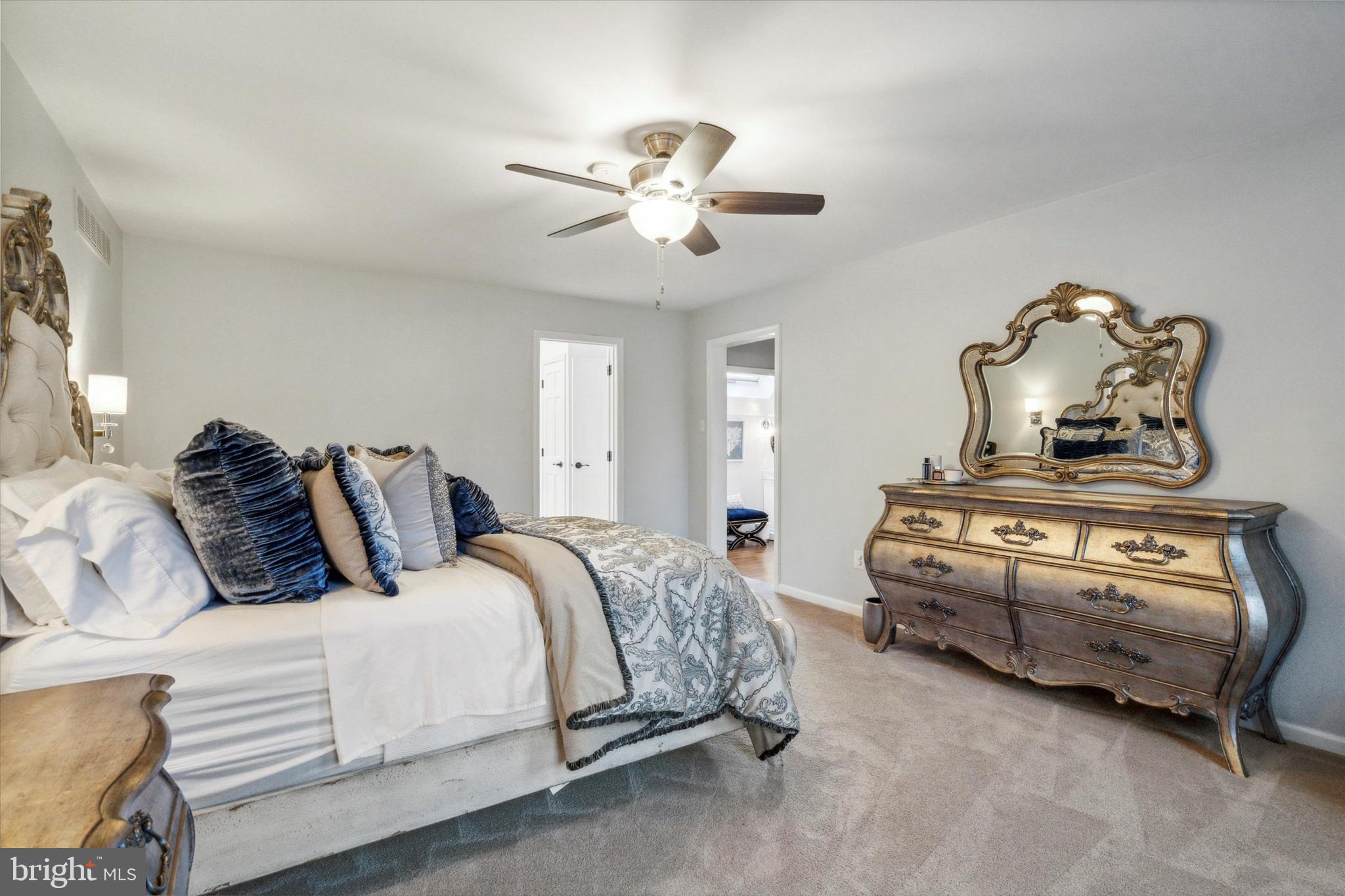 OKEHOCKING HILLS - Residential