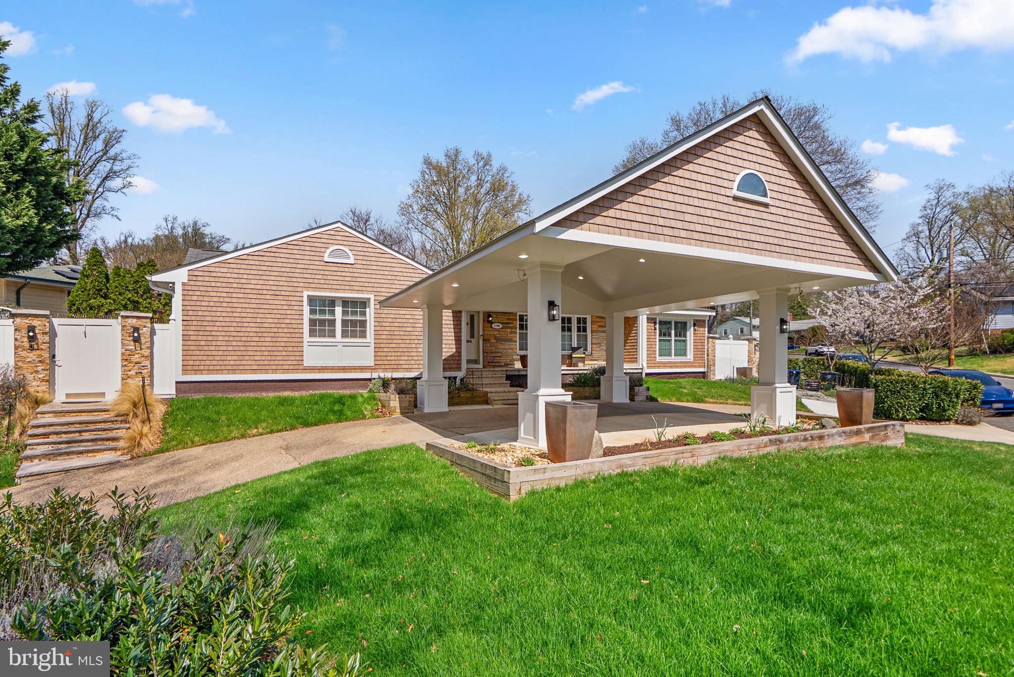 1700 VERBENA STREET NW