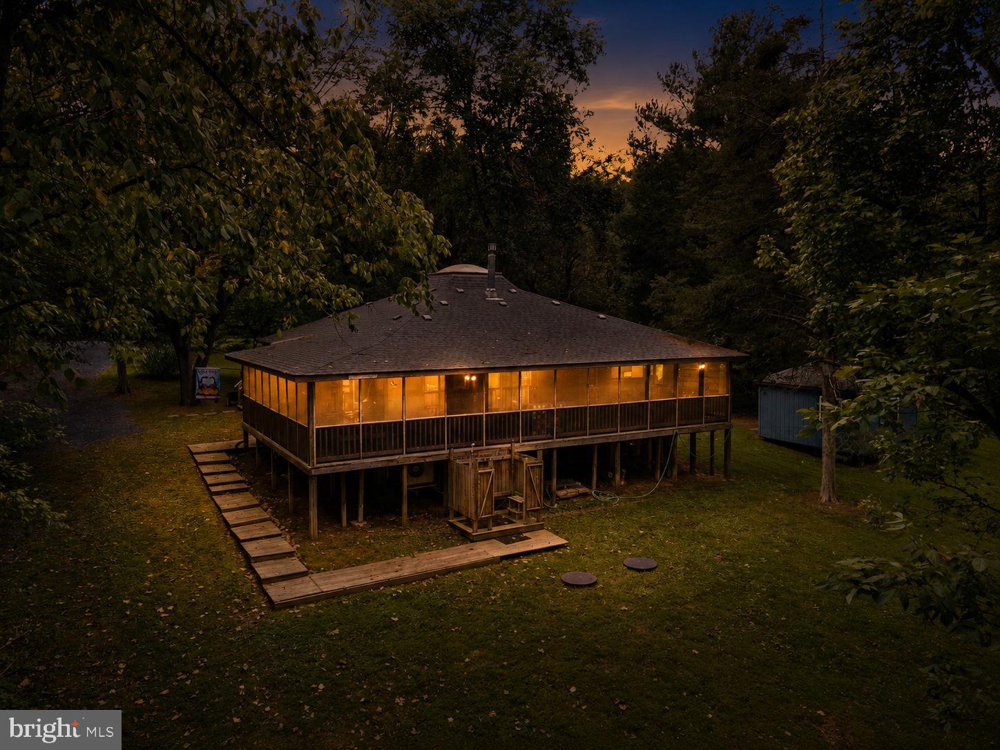 787 INDIAN CAMP TRAIL
