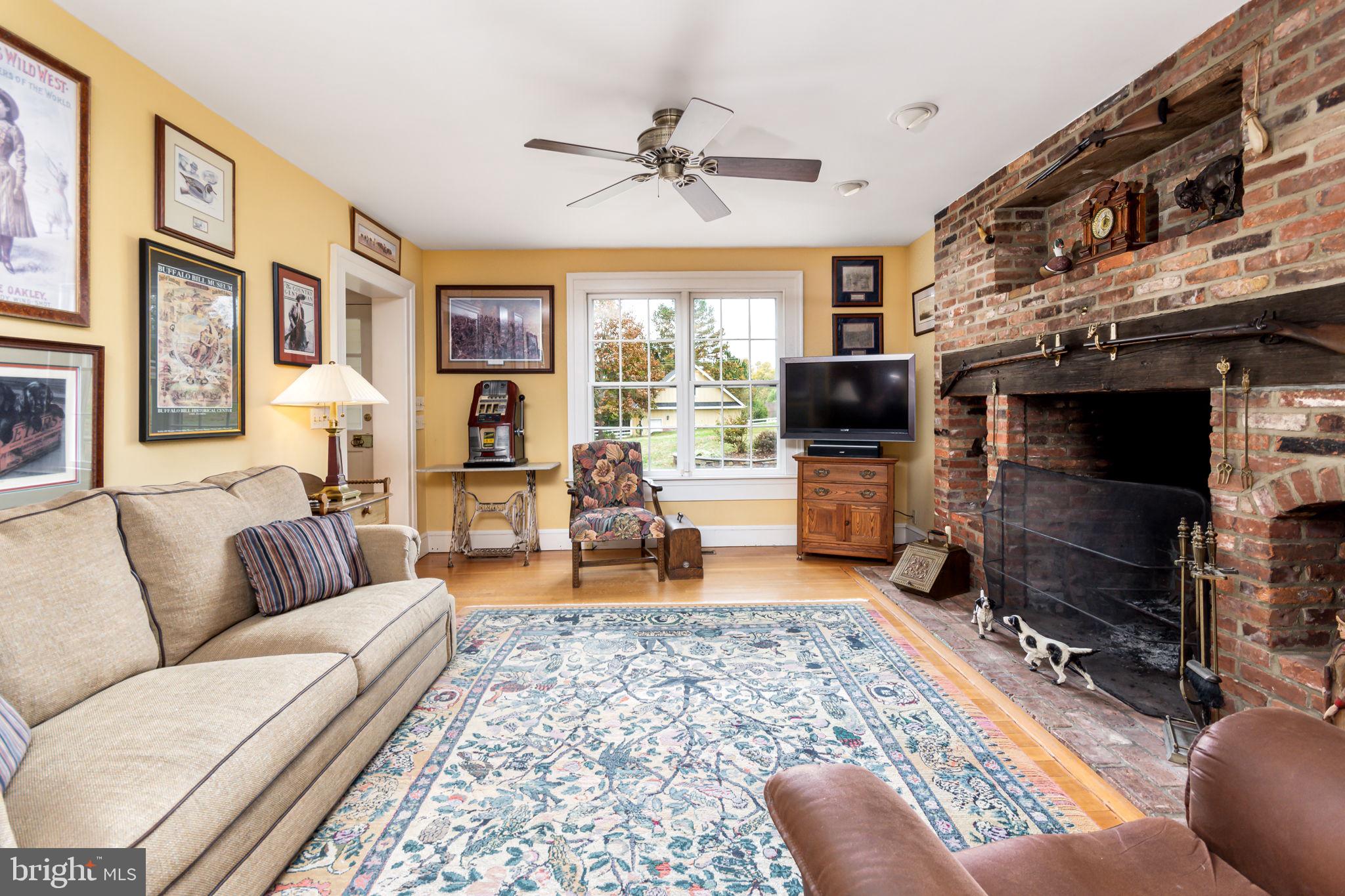 WEST RIVER - Residential