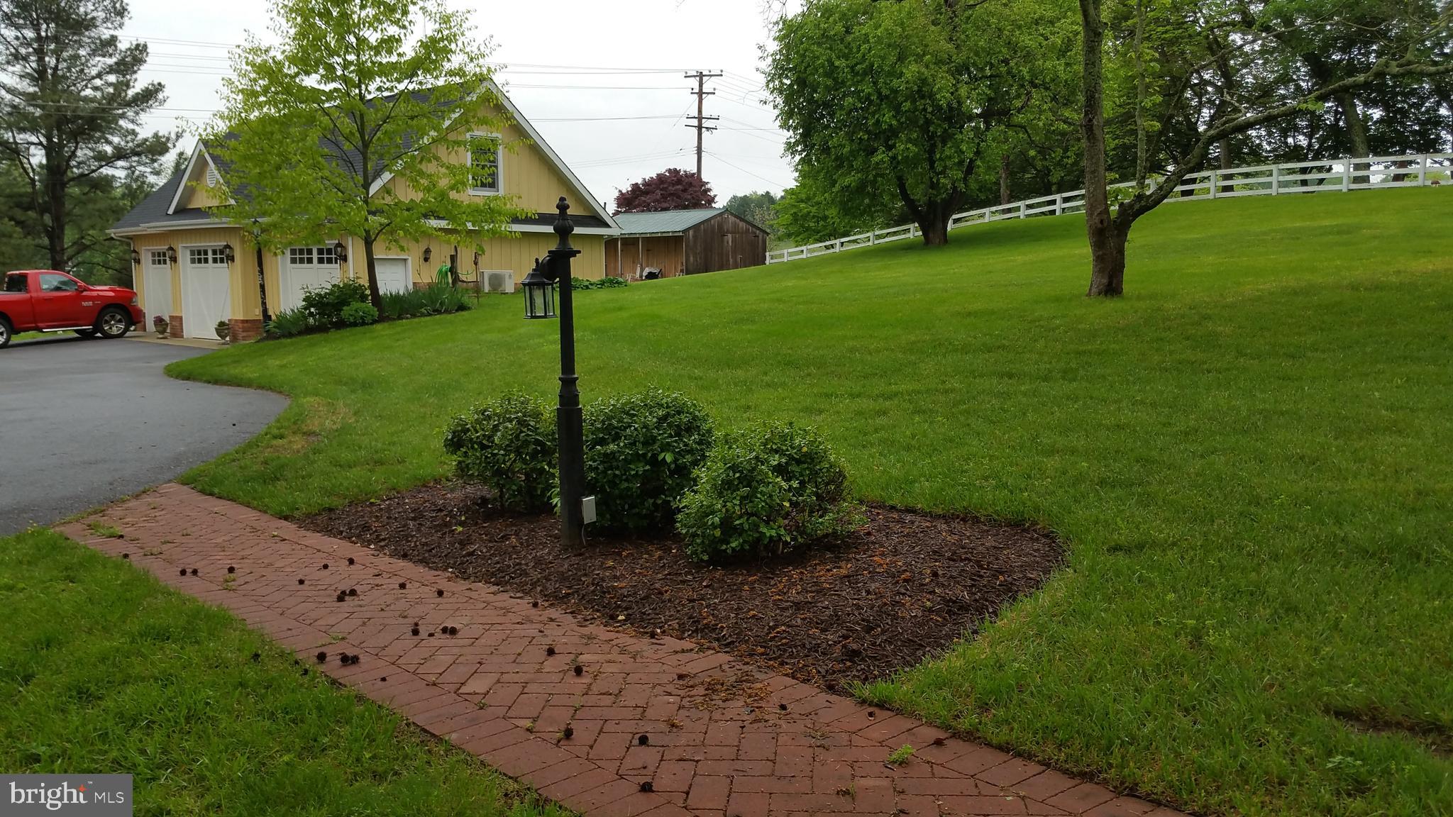 WEST RIVER - Residential