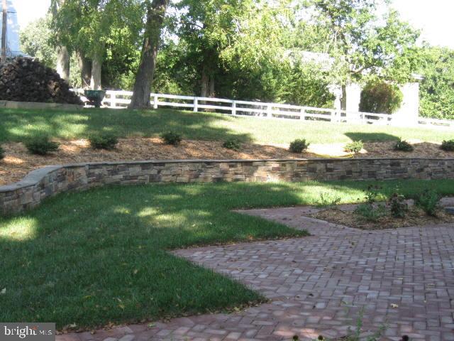 WEST RIVER - Residential