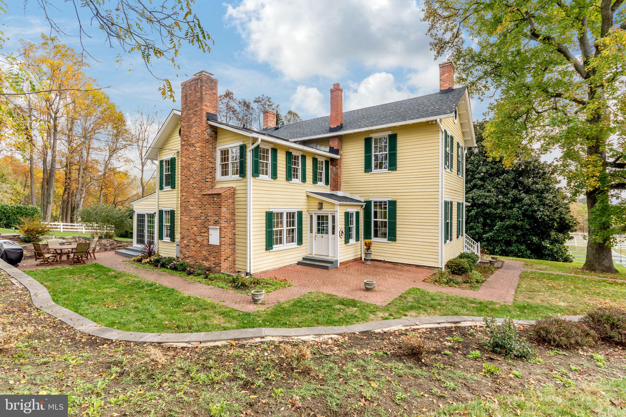 WEST RIVER - Residential