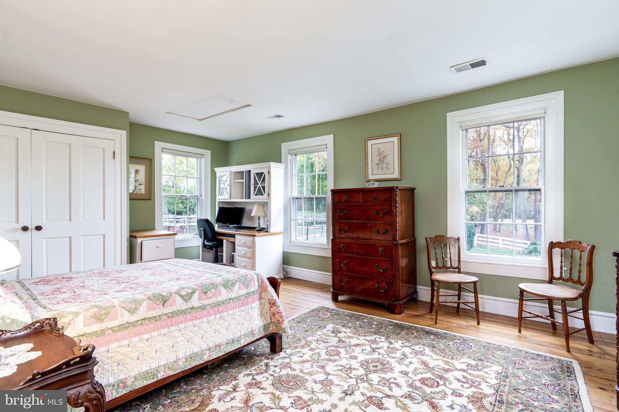 WEST RIVER - Residential