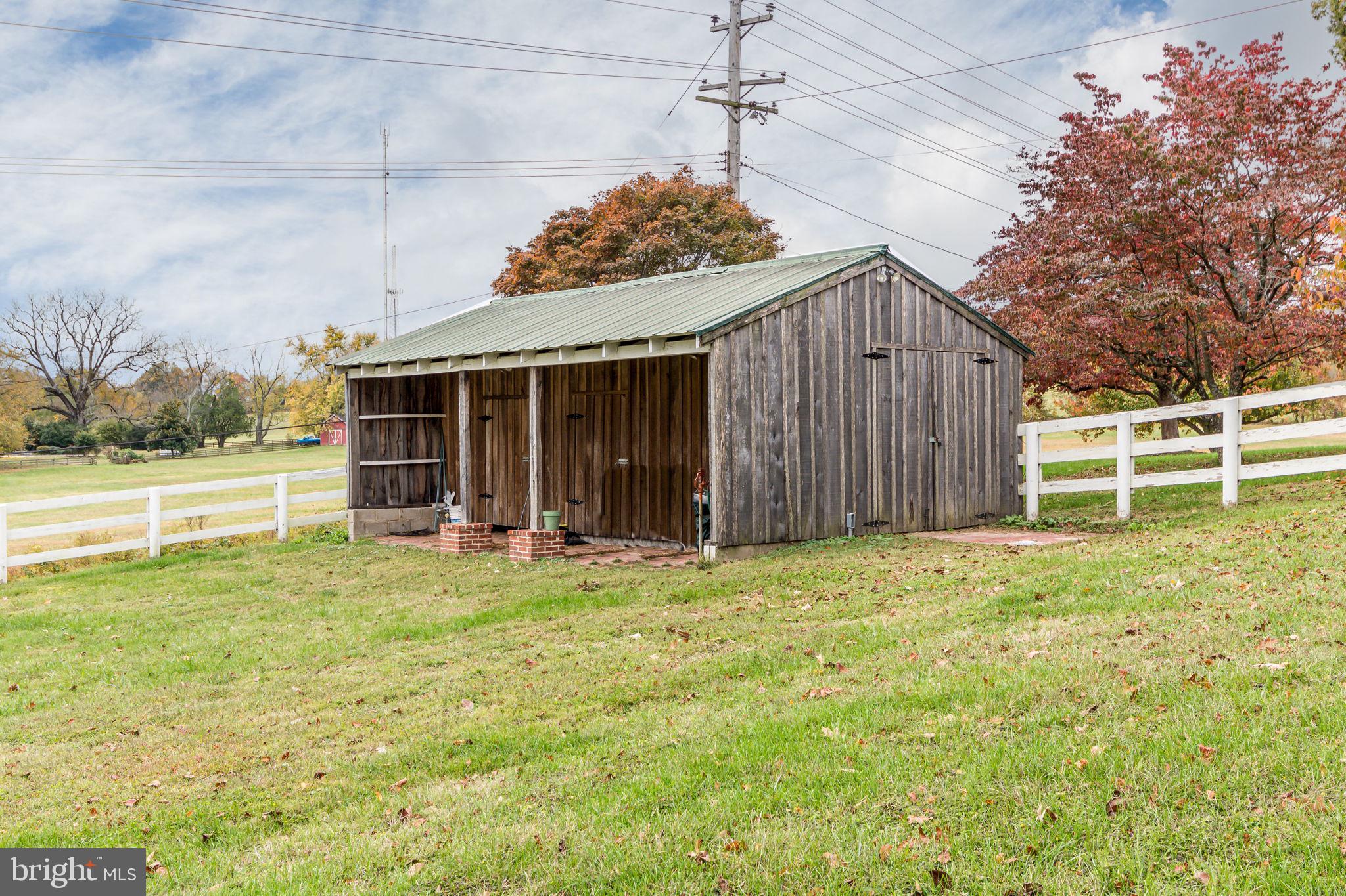 WEST RIVER - Residential
