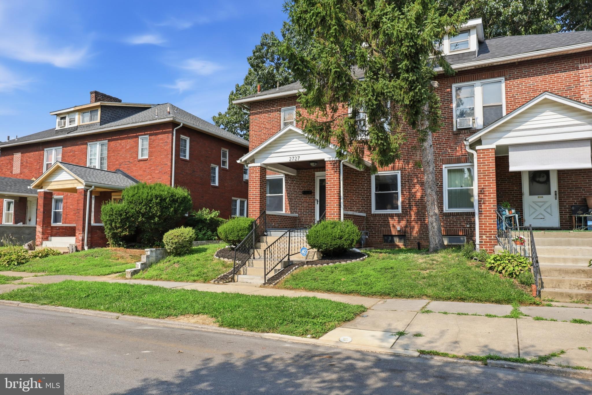 2727 N 5TH STREET