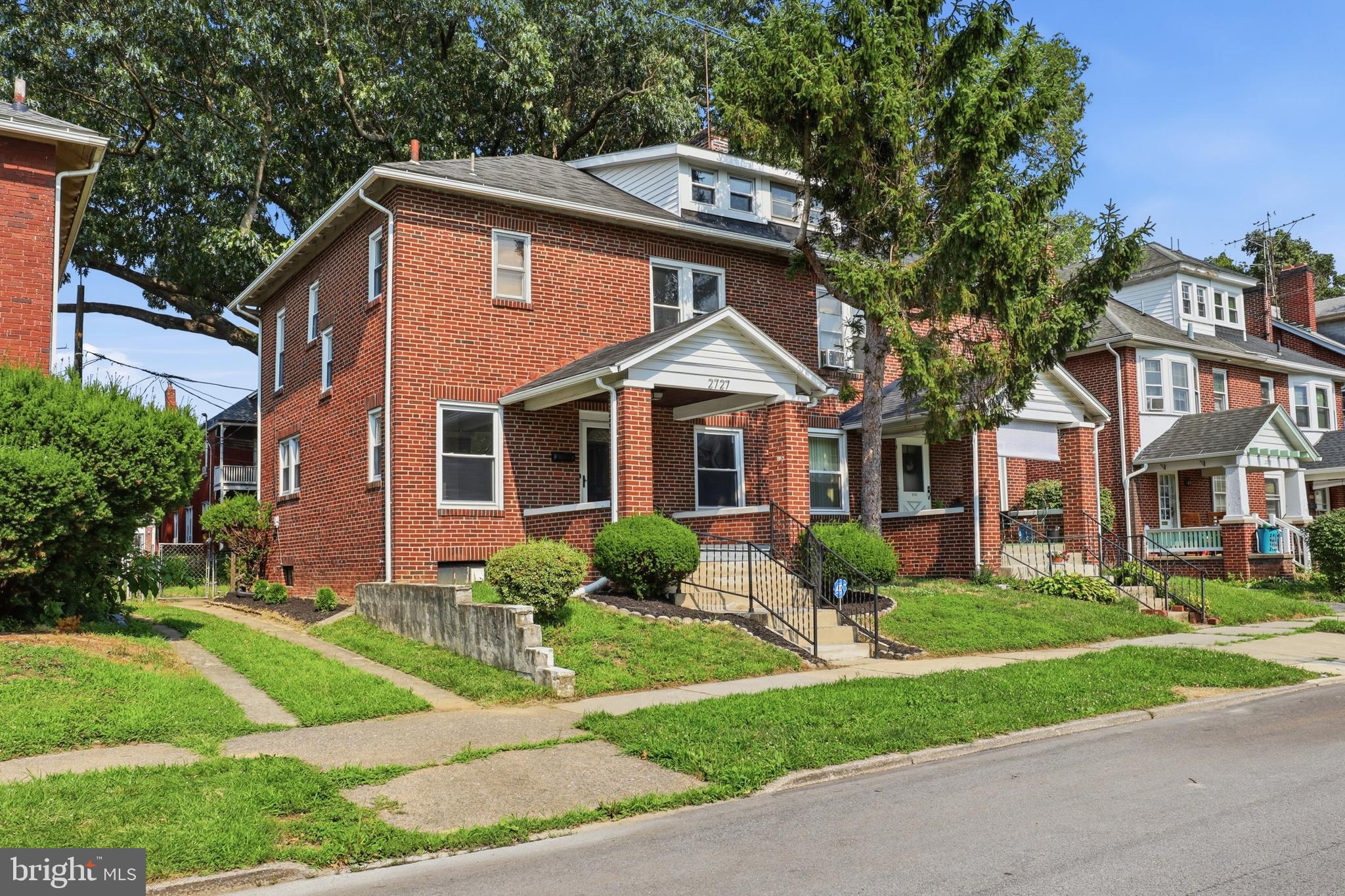 2727 N 5TH STREET