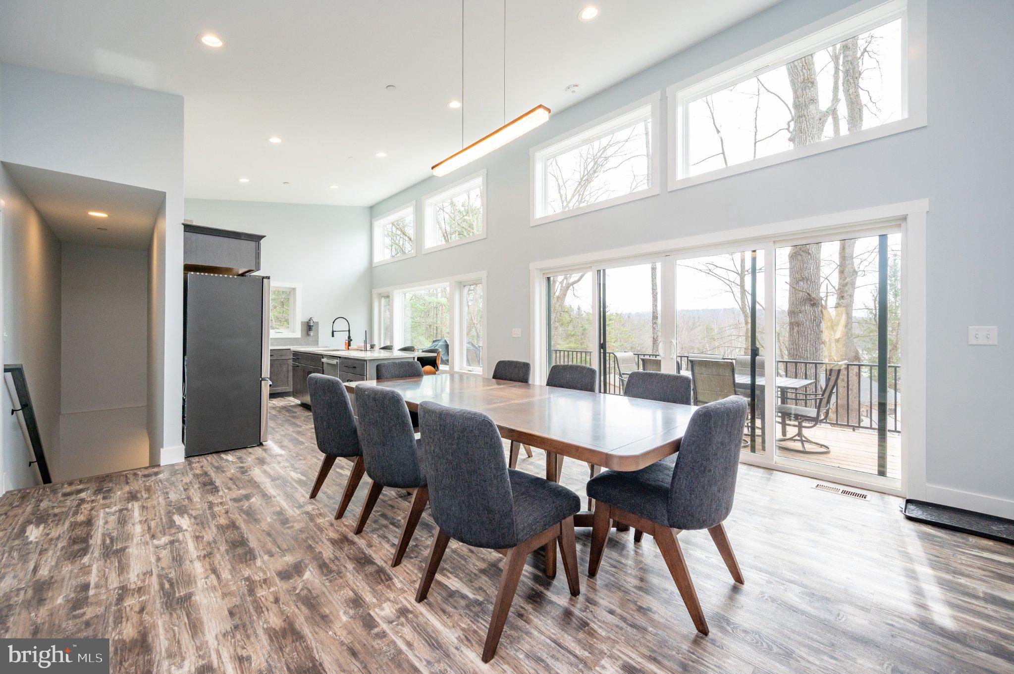78 GLEN COVE CIRCLE