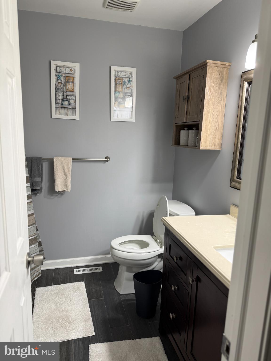 HILL CREST - Residential