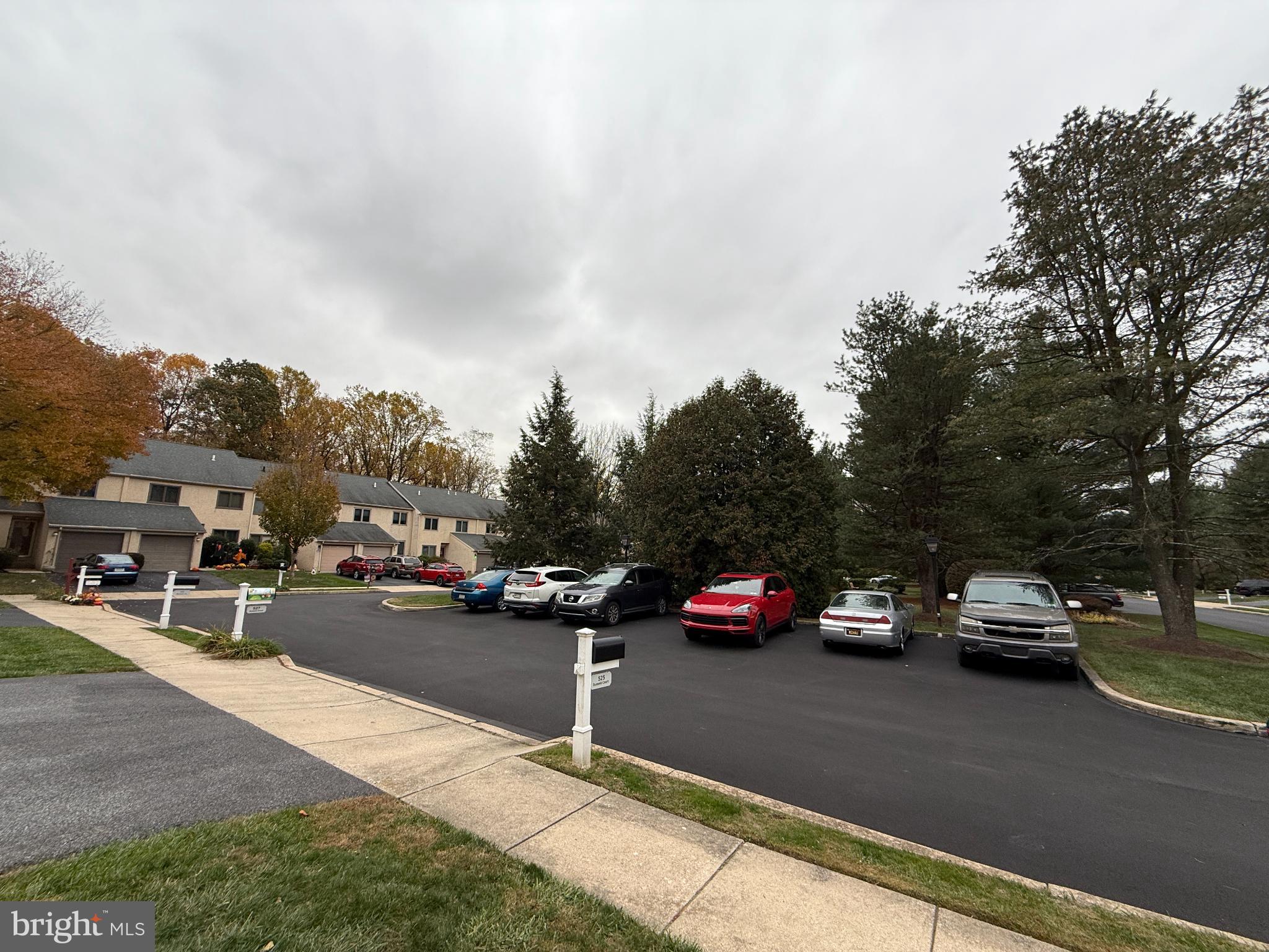 HILL CREST - Residential