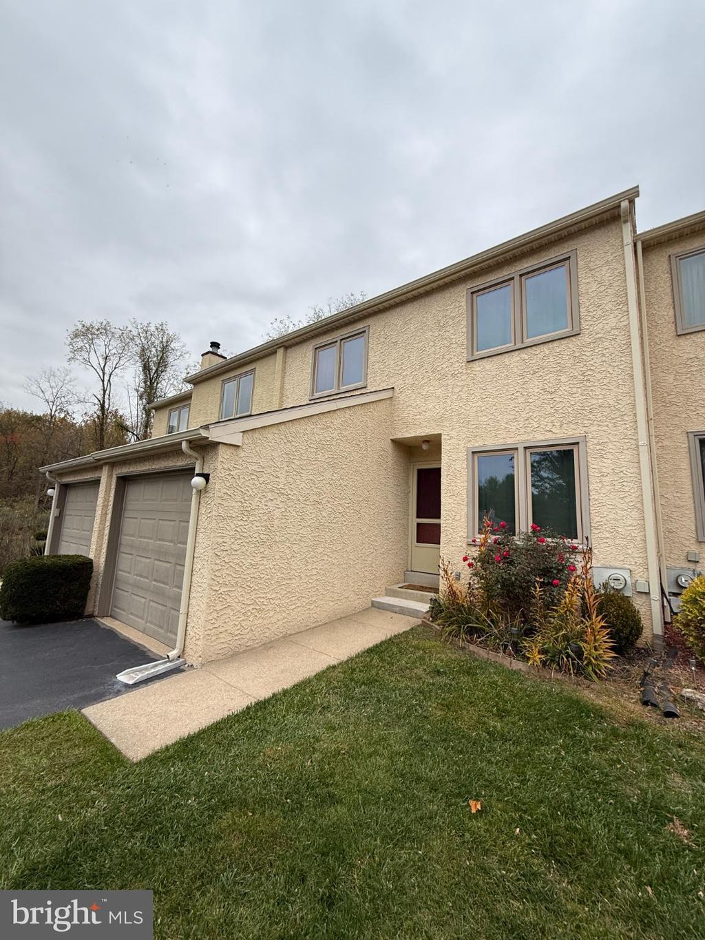 Photo of 523 Summit Court, MEDIA, PA 19063 (MLS # PADE2103166)