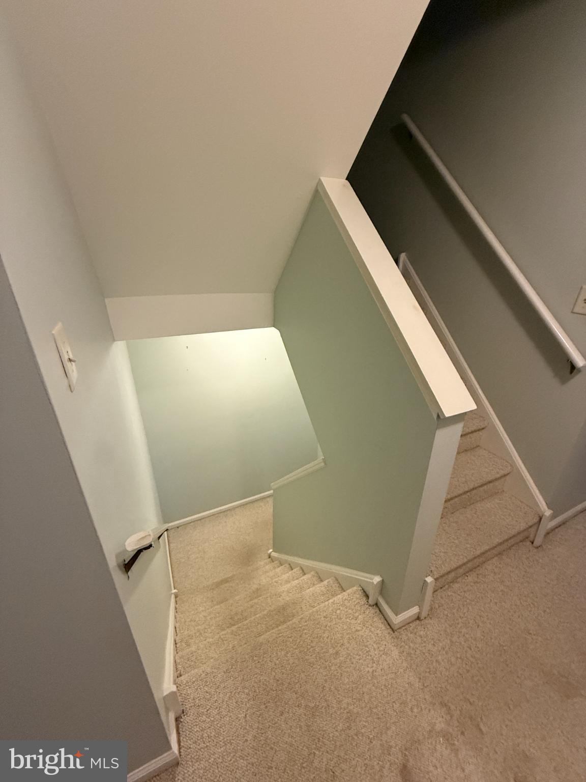 HILL CREST - Residential