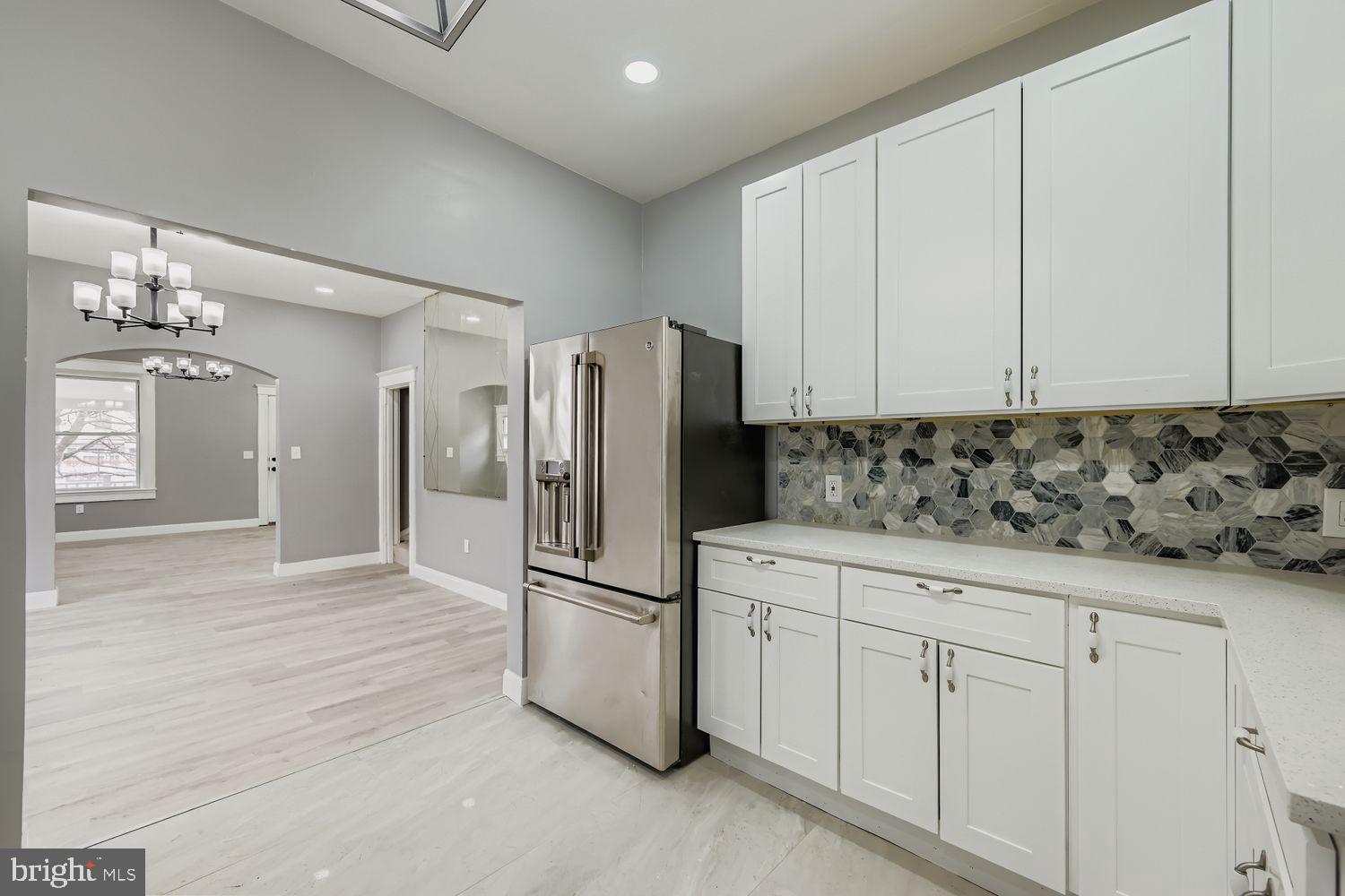 WEST ARLINGTON - Residential