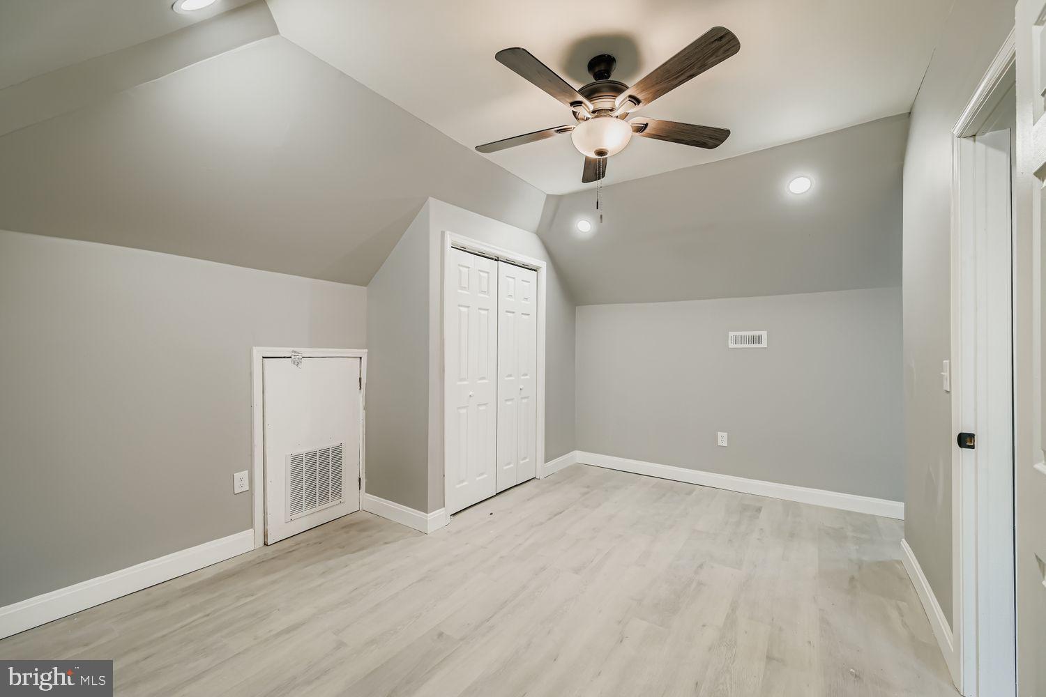 WEST ARLINGTON - Residential