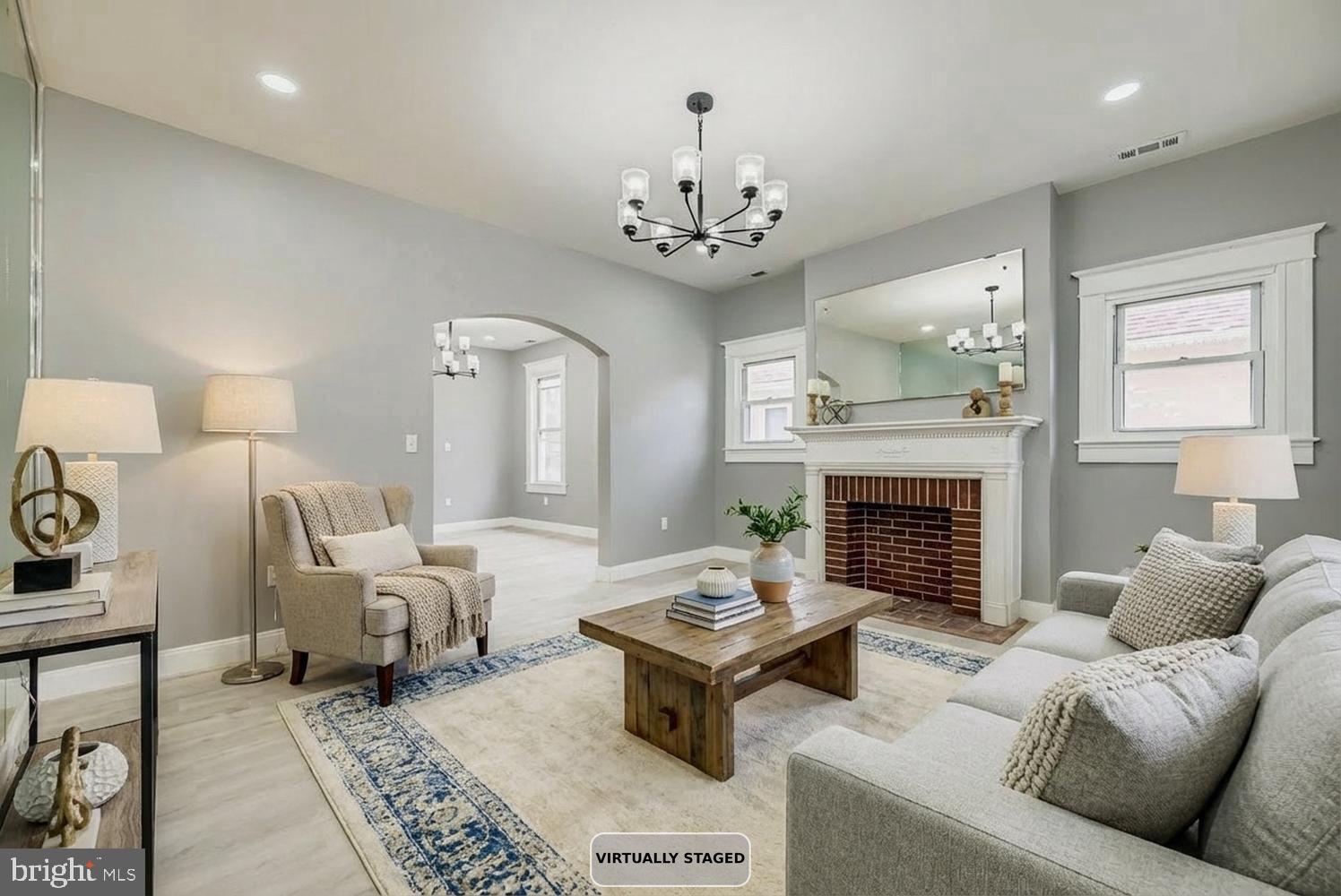 WEST ARLINGTON - Residential