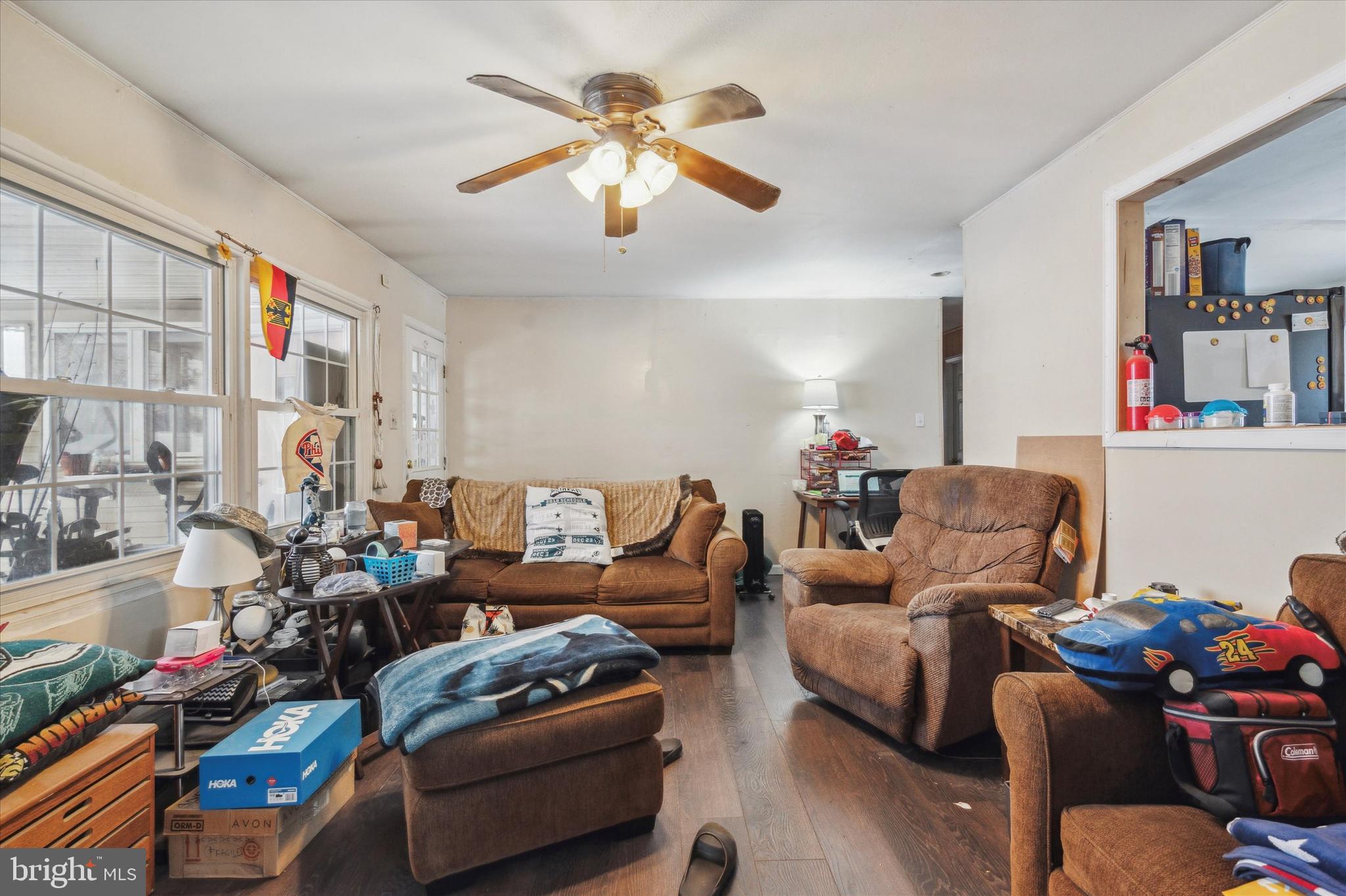 INDIAN CREEK - Residential