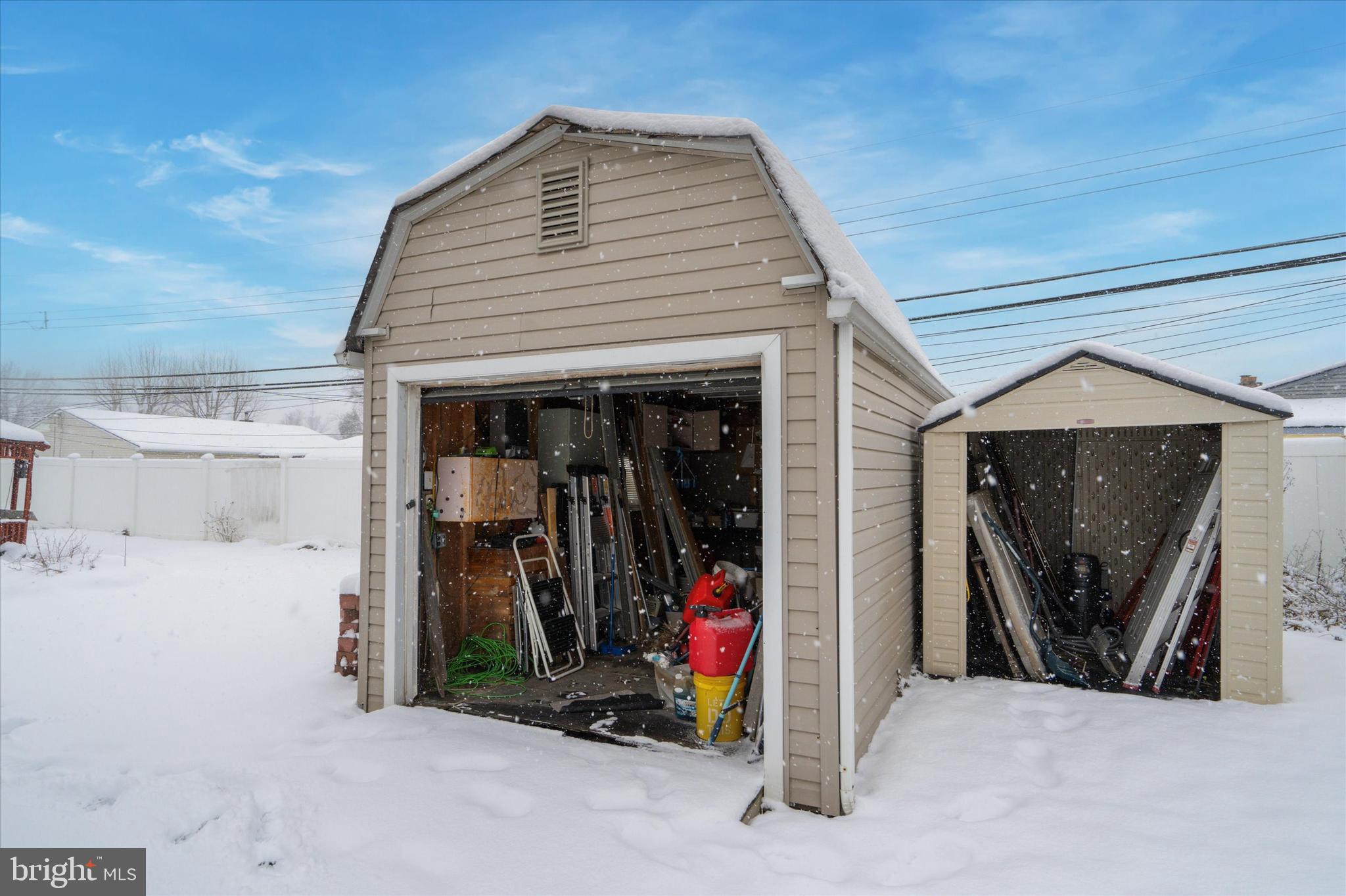 INDIAN CREEK - Residential