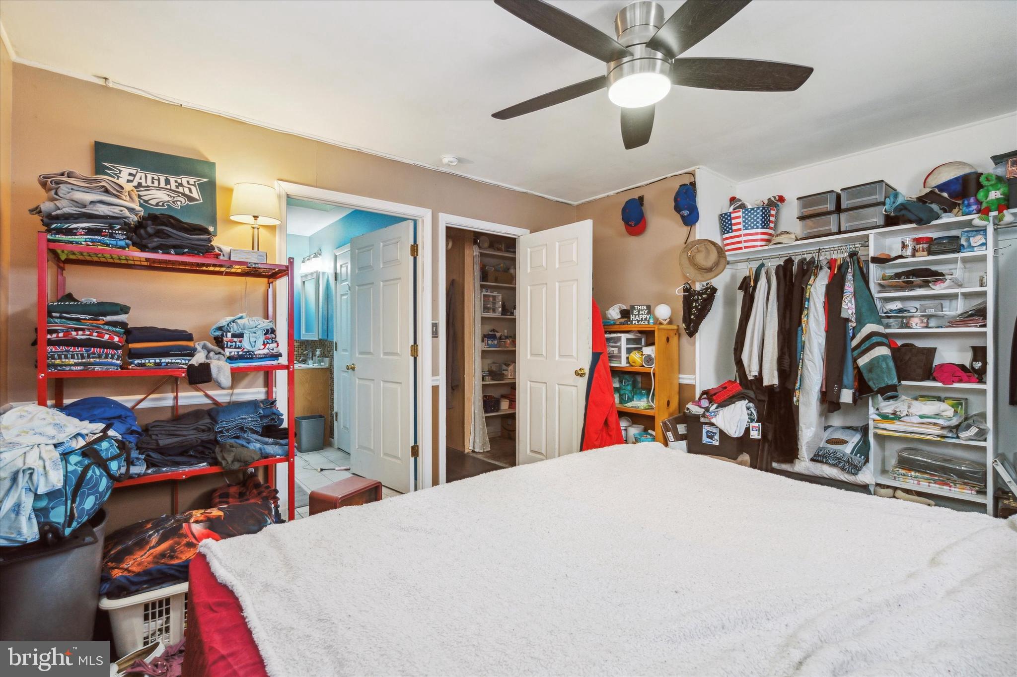 INDIAN CREEK - Residential