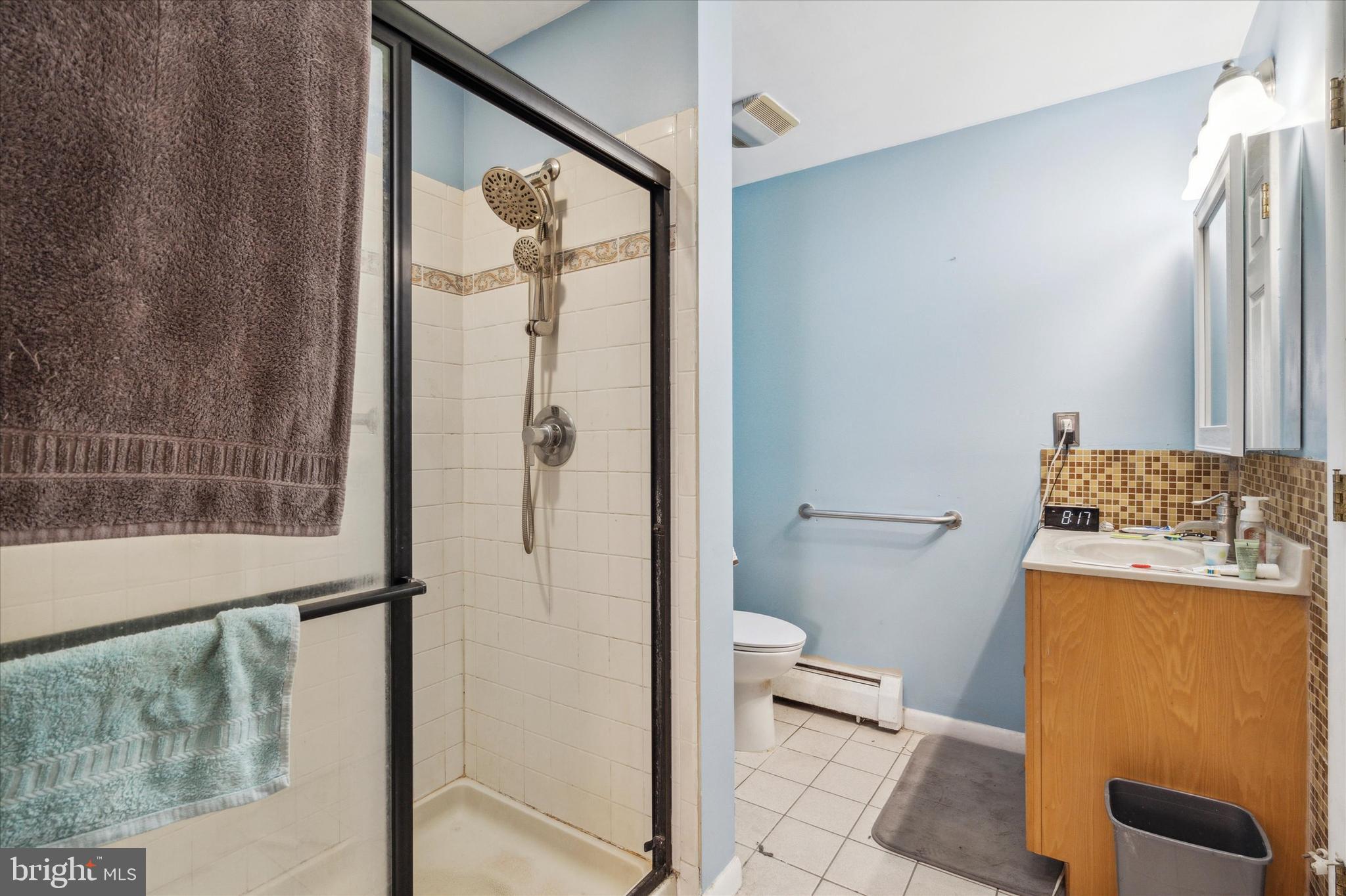 INDIAN CREEK - Residential