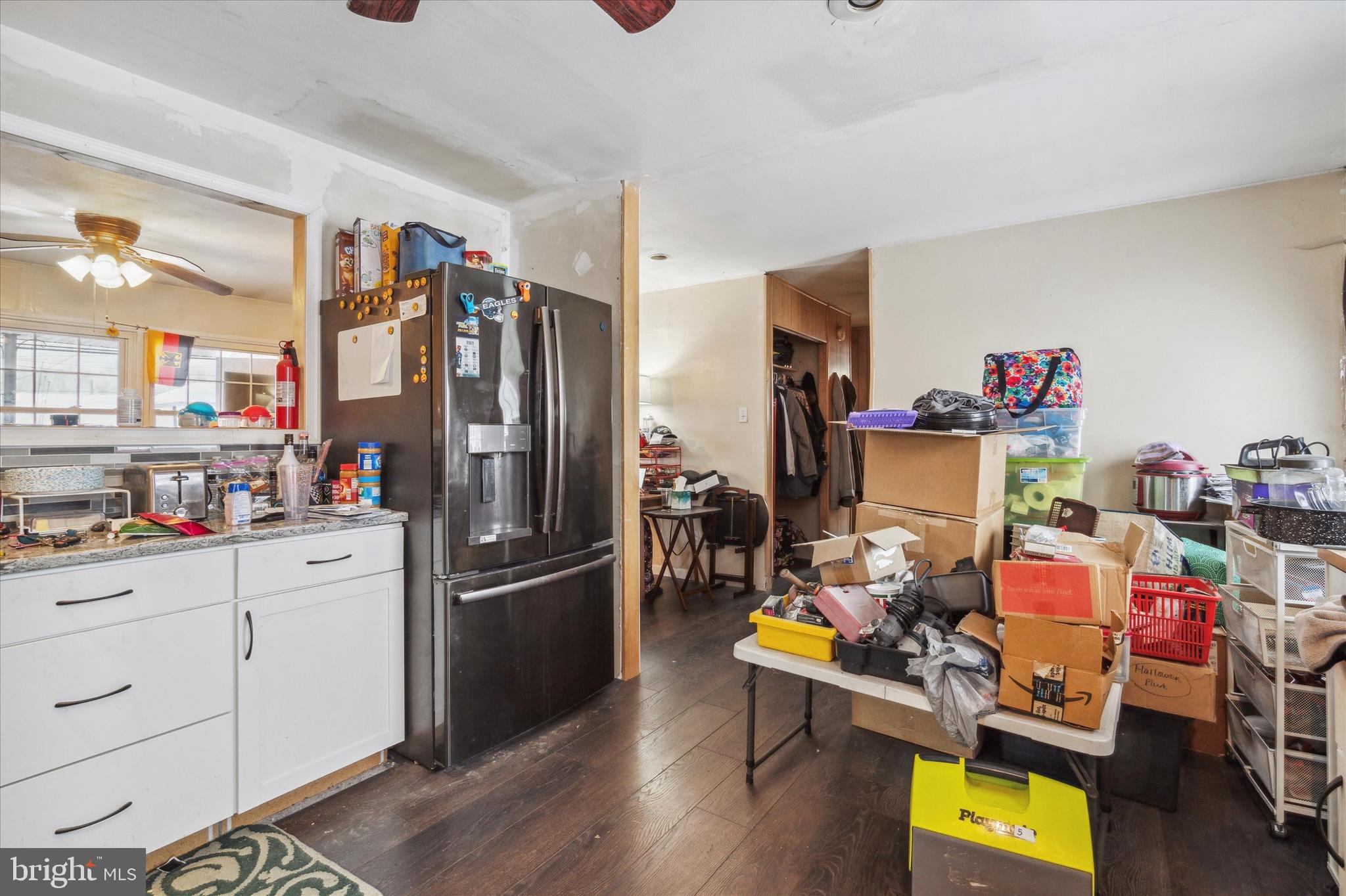 INDIAN CREEK - Residential