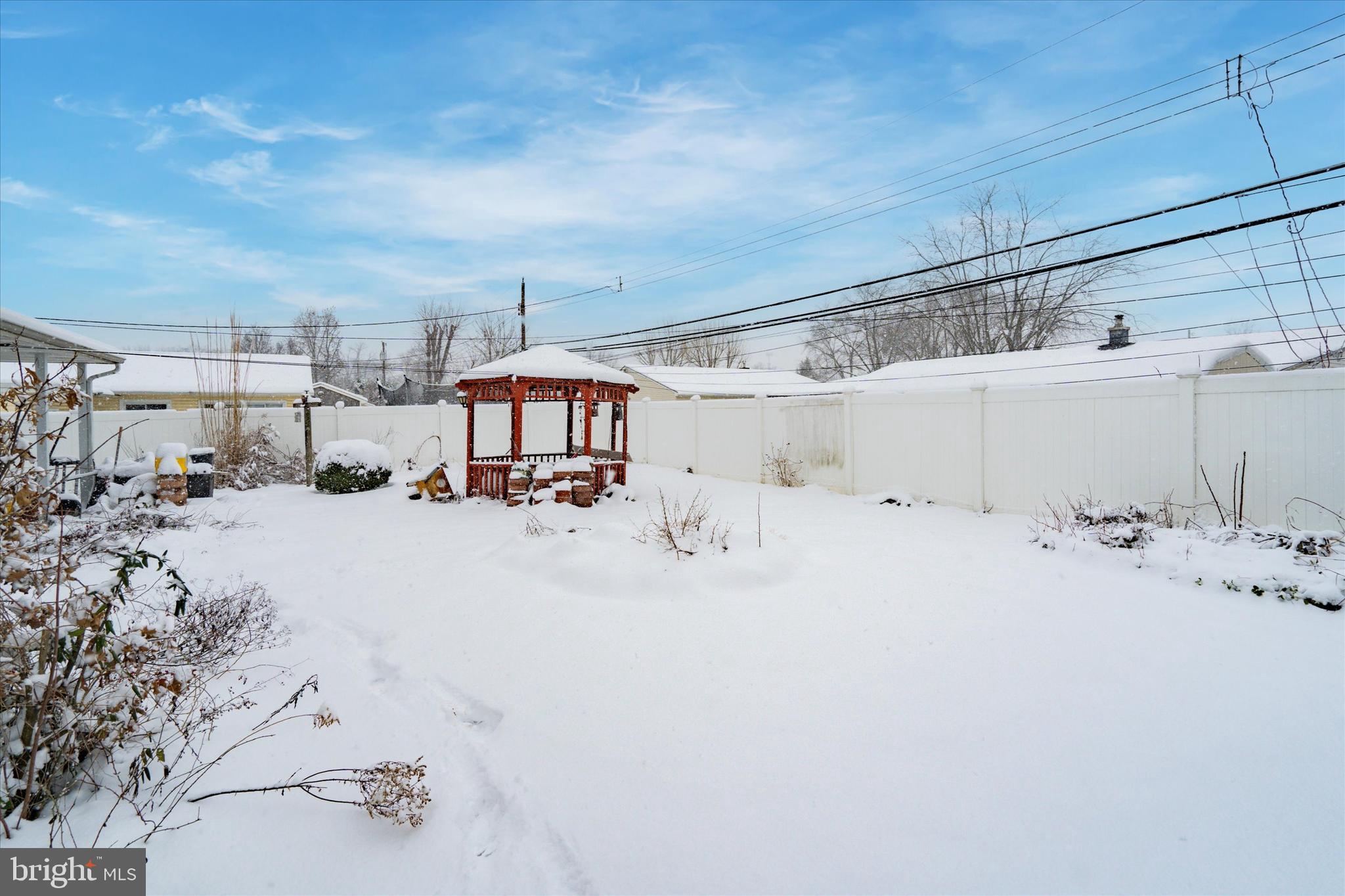 INDIAN CREEK - Residential