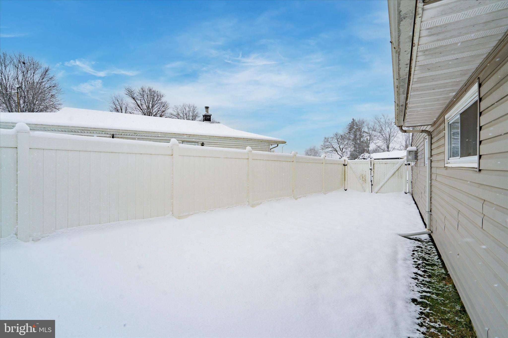 INDIAN CREEK - Residential