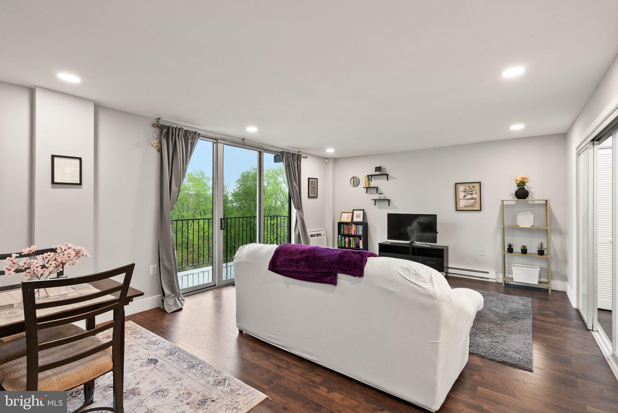 BARCROFT HILLS - Residential Lease