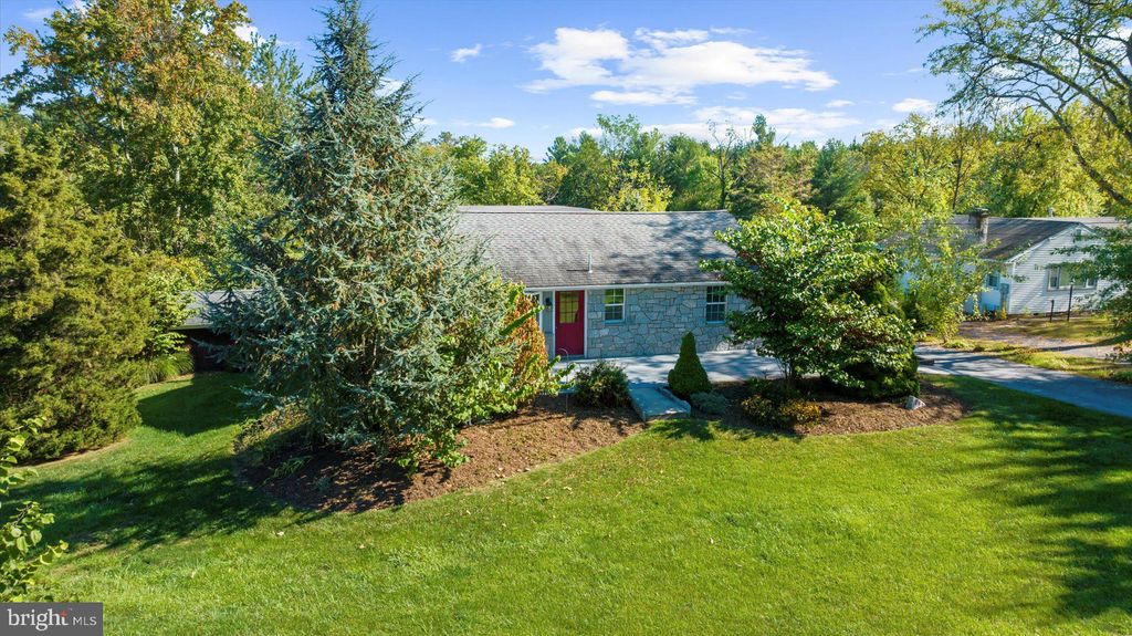 Photo of 287 Kulp Road, POTTSTOWN, PA 19465 (MLS # PACT2110844)