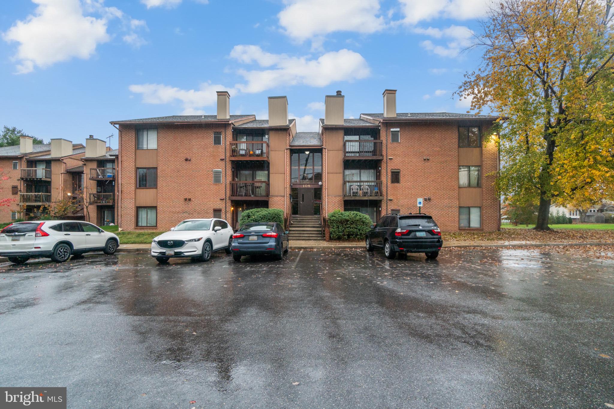 SUN VALLEY CONDOMINIUMS - Residential