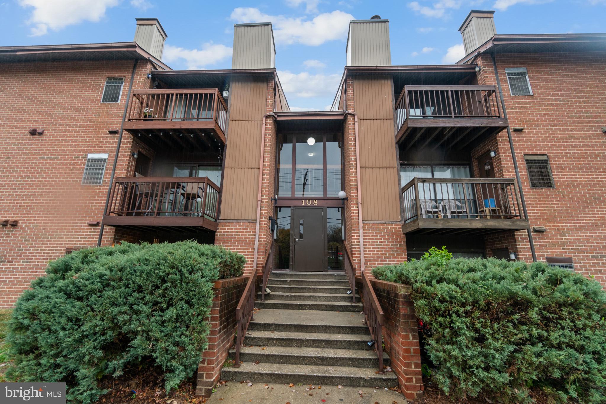 SUN VALLEY CONDOMINIUMS - Residential