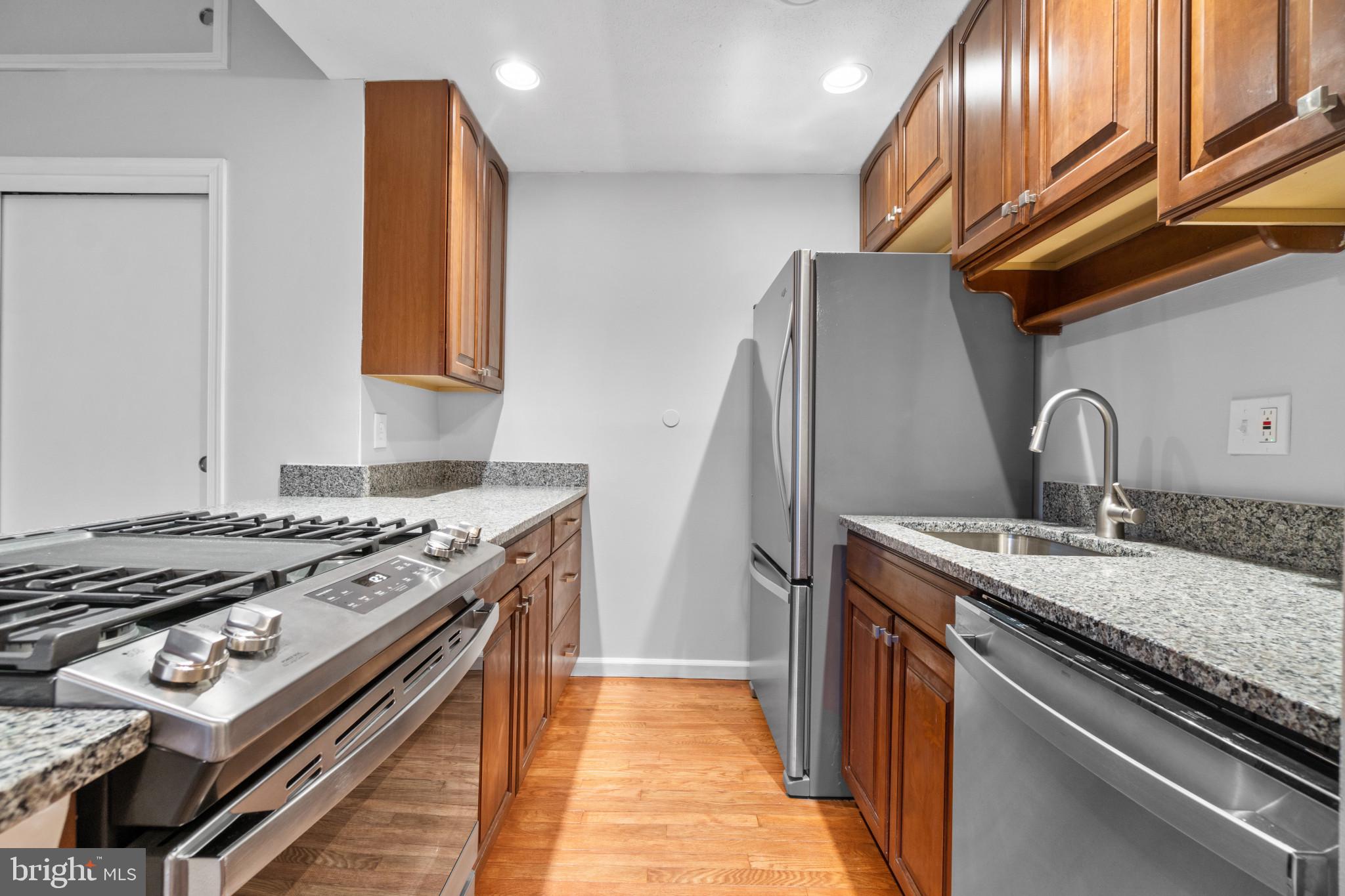 SUN VALLEY CONDOMINIUMS - Residential