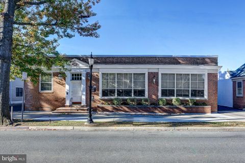 Photo of 80 Tanner Street, HADDONFIELD, NJ 08033 (MLS # NJCD2105084) Photo of 80 Tanner Street, HADDONFIELD, NJ 08033 (MLS # NJCD2105084)