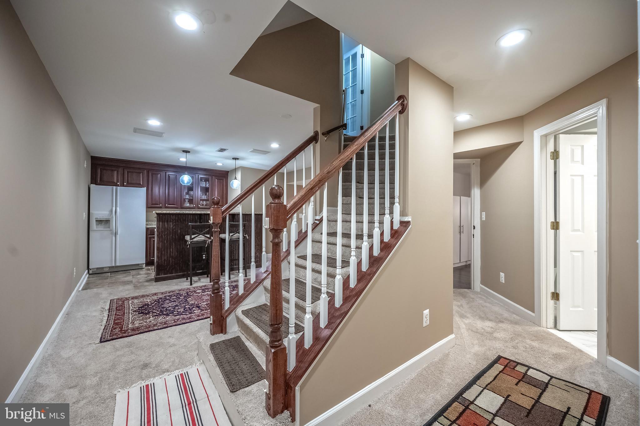 POTOMAC LAKES - Residential