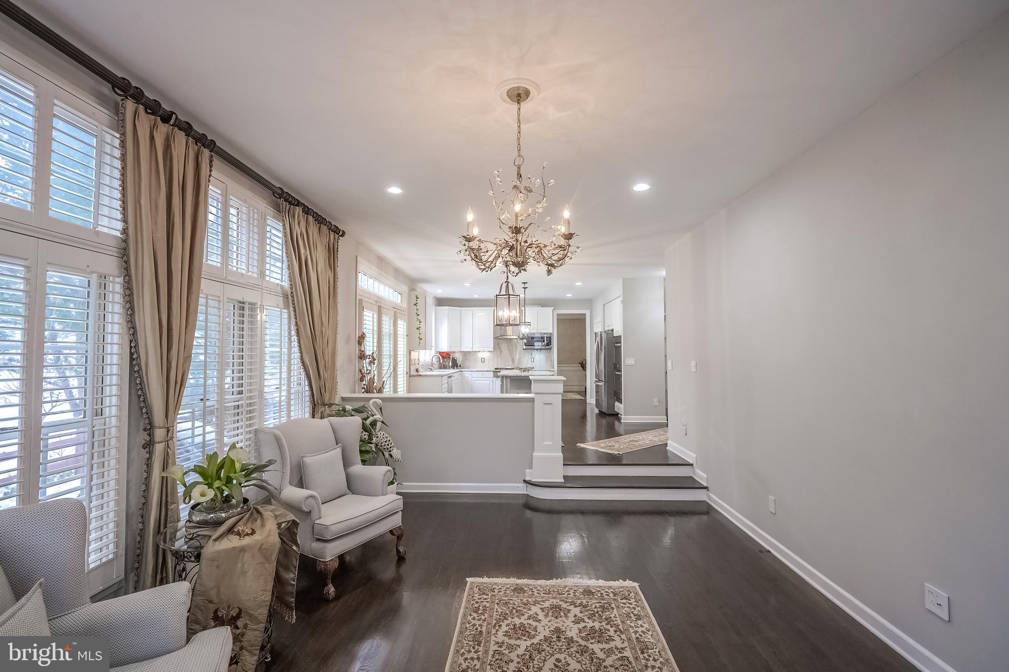 POTOMAC LAKES - Residential