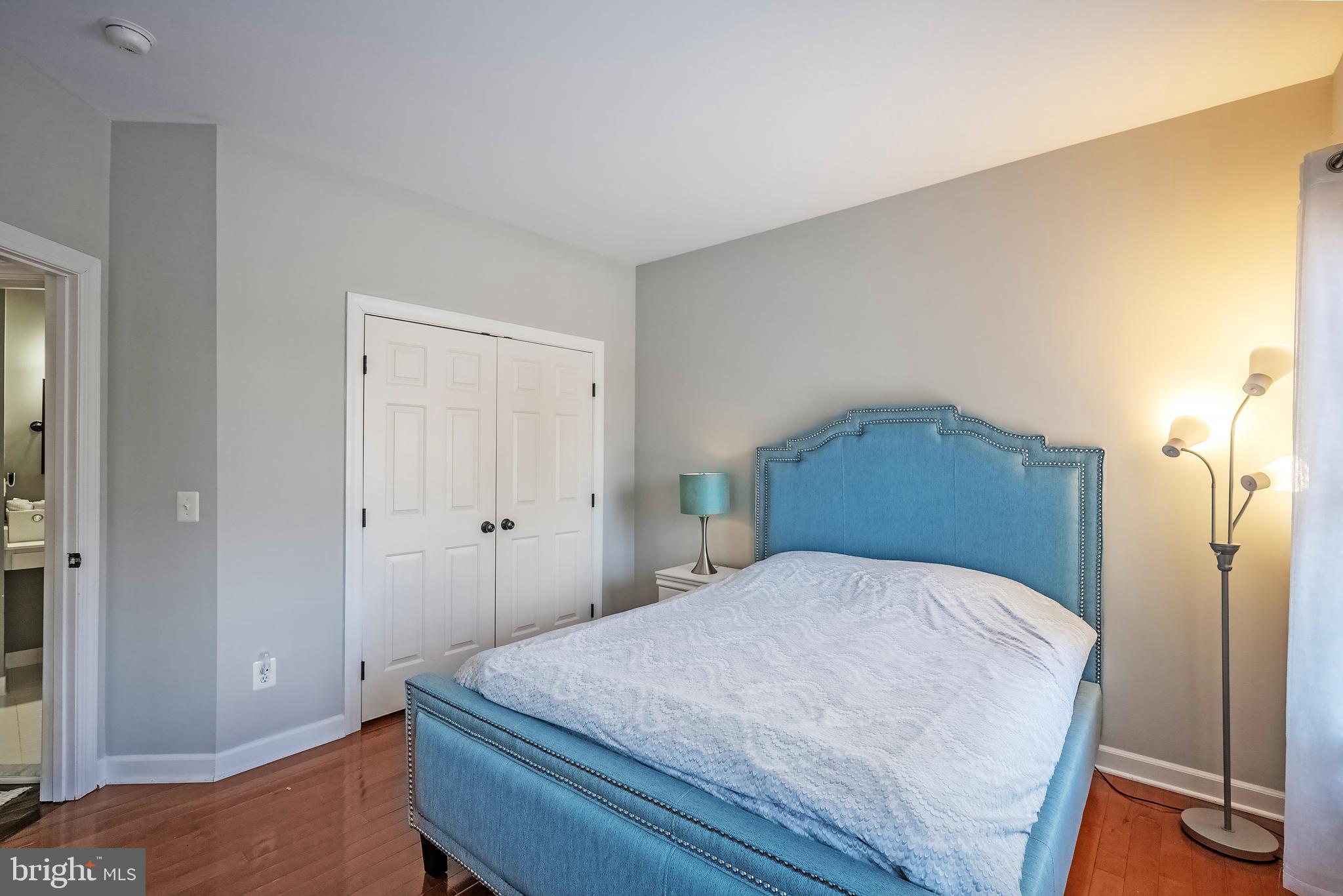 POTOMAC LAKES - Residential