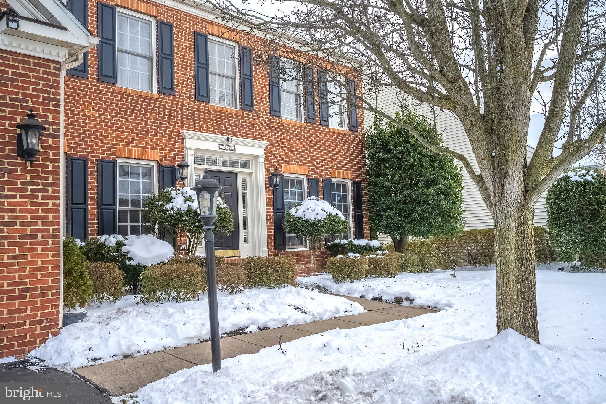 POTOMAC LAKES - Residential