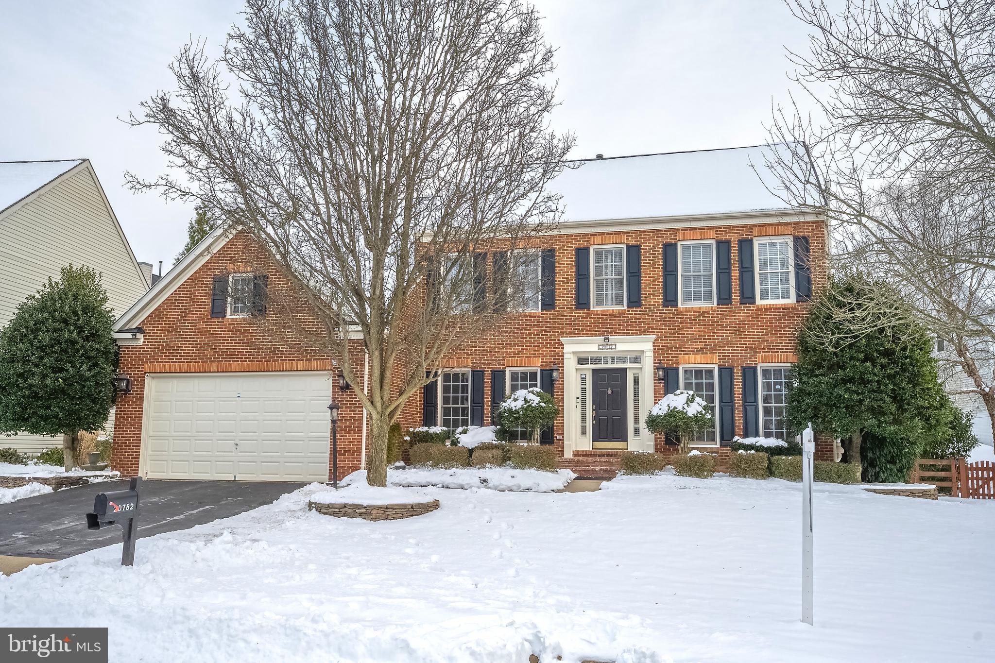 POTOMAC LAKES - Residential