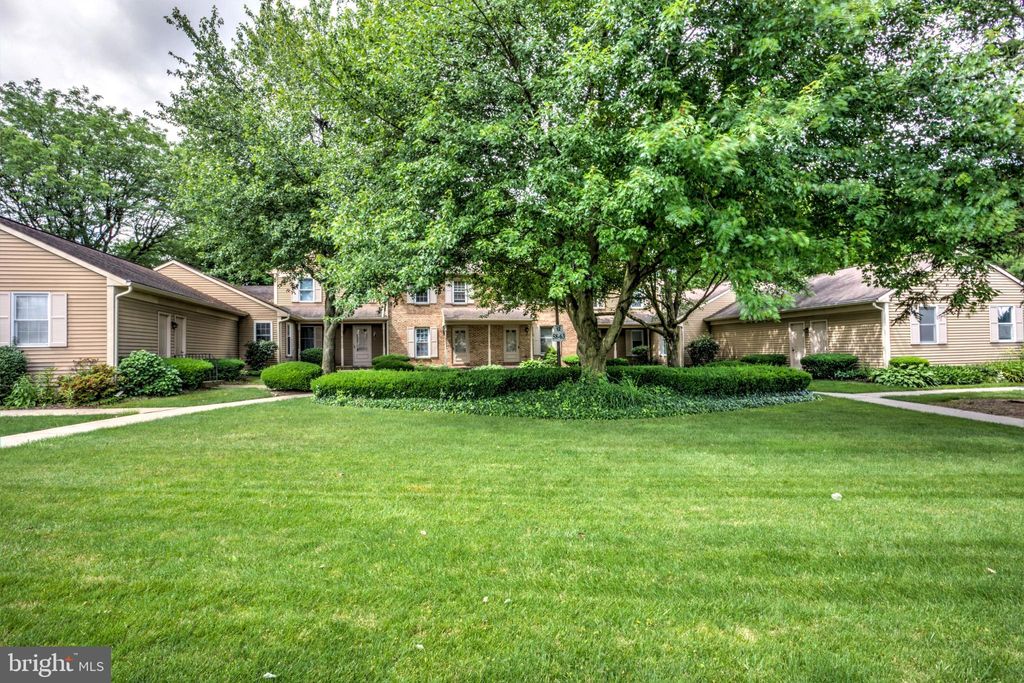 Photo of 63 Ashlea Village, New Holland, PA 17557 (MLS # PALA2052132)