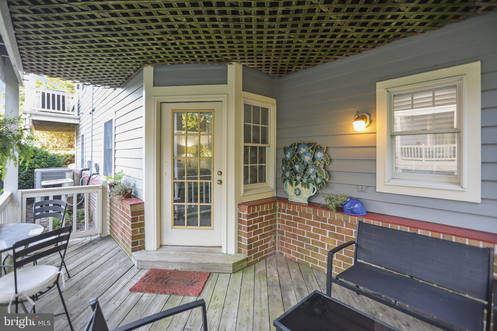 SUMMER PLACE AT RIVA TRACE - Residential