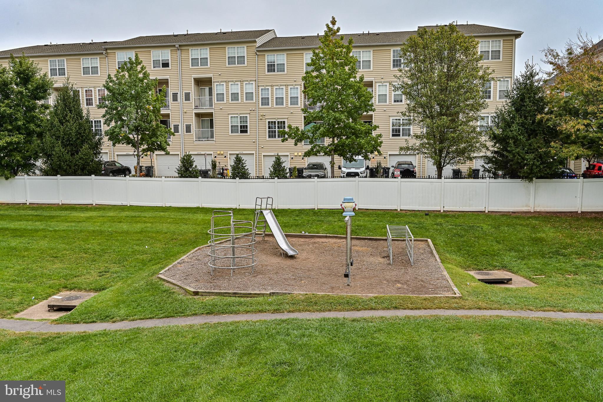 THE MEADOWS - Residential