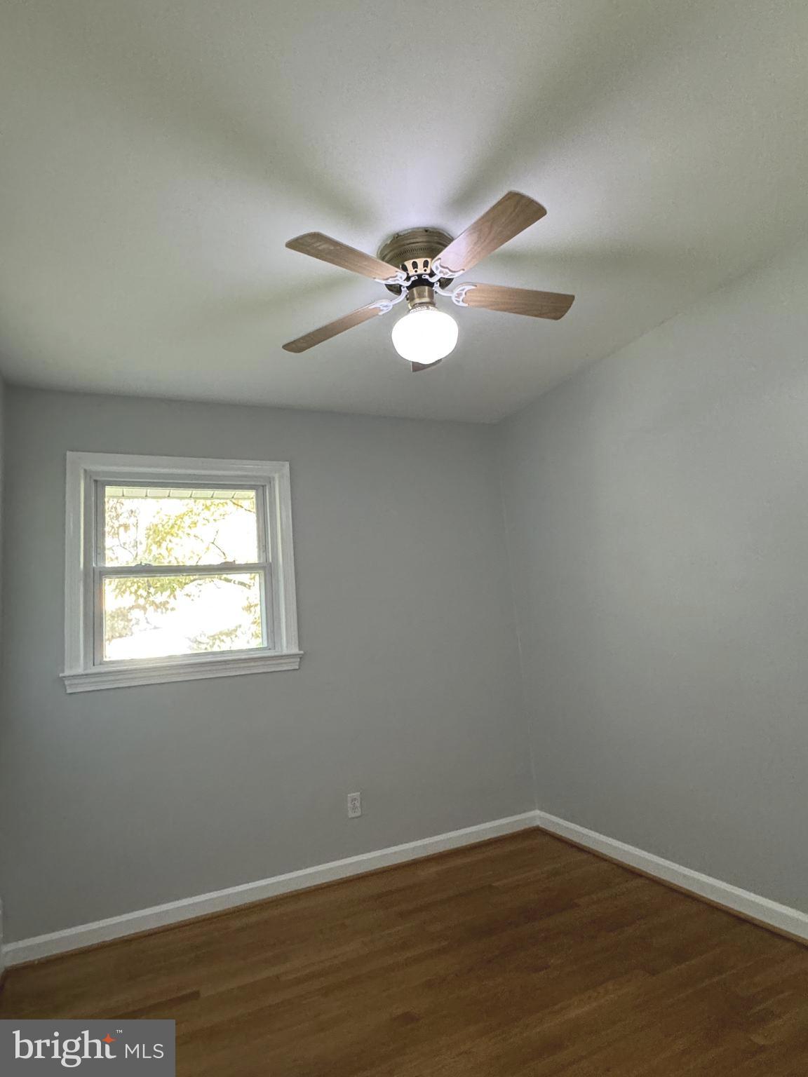 BROYHILL PARK - Residential Lease