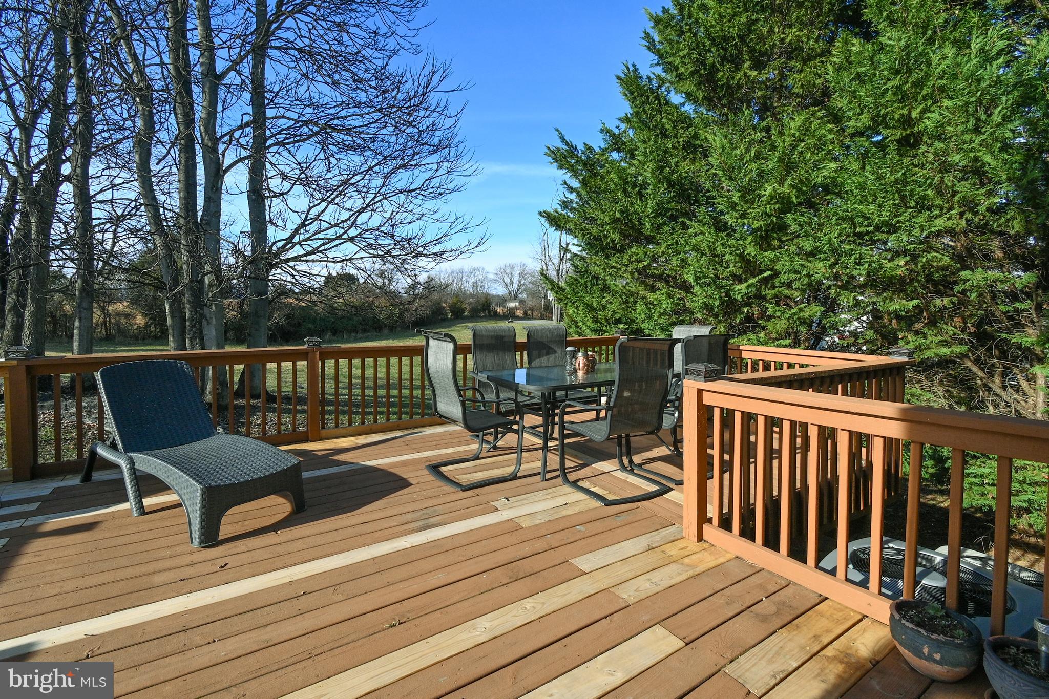 WALKER MANOR - Residential