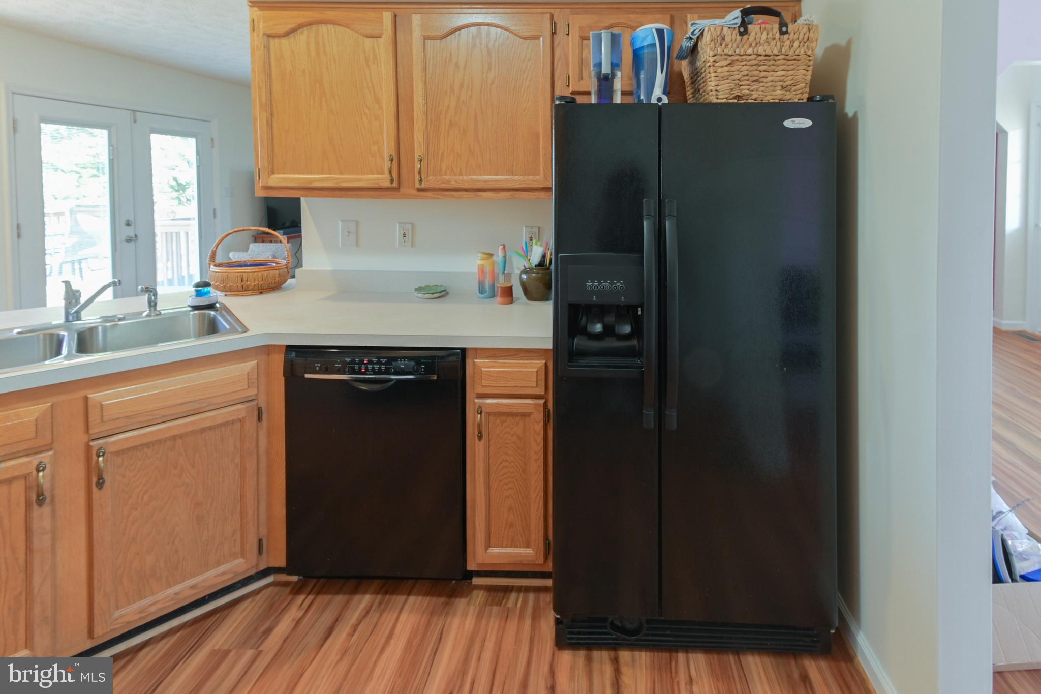 WALKER MANOR - Residential