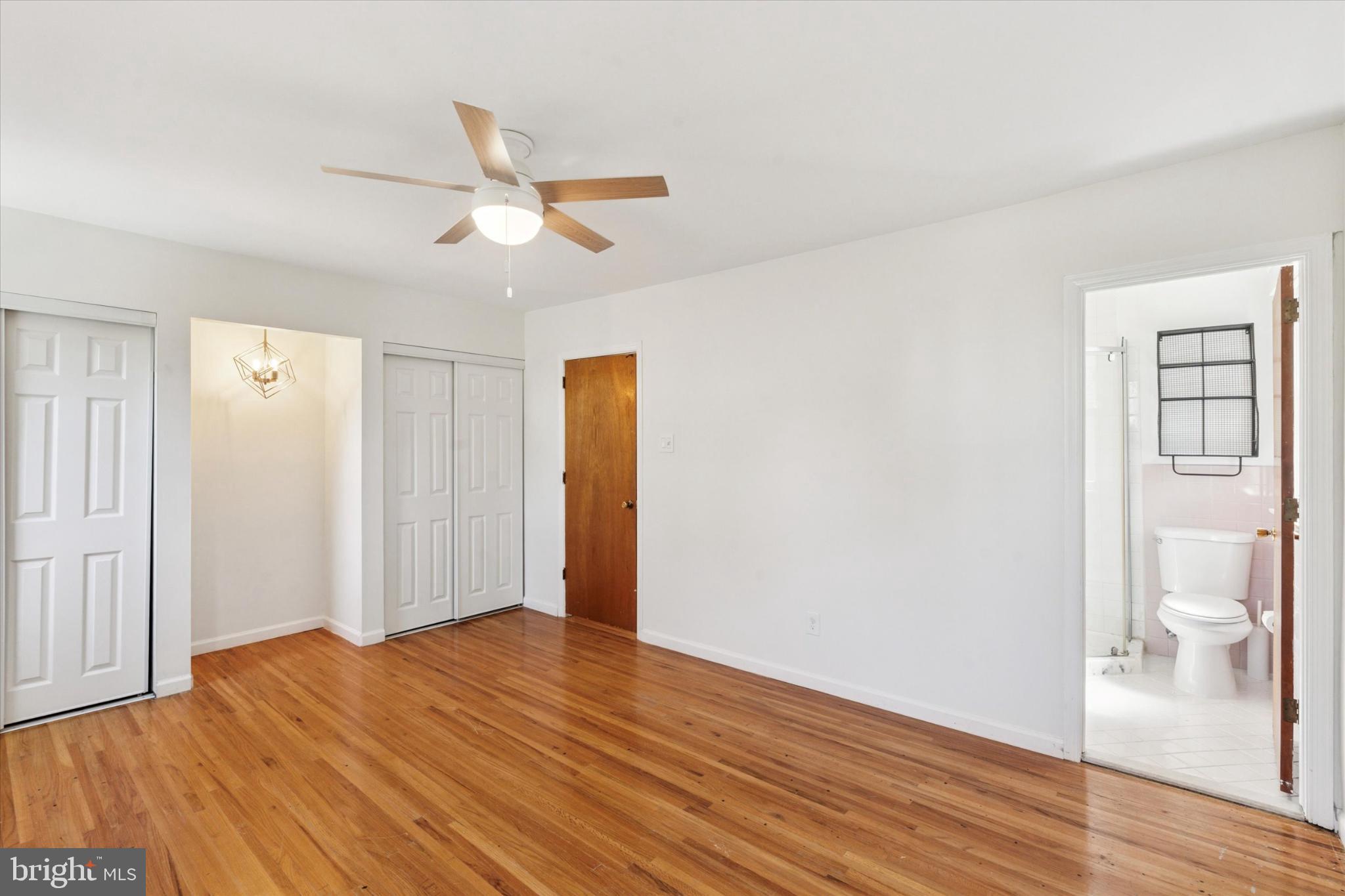 ROXBOROUGH - Residential