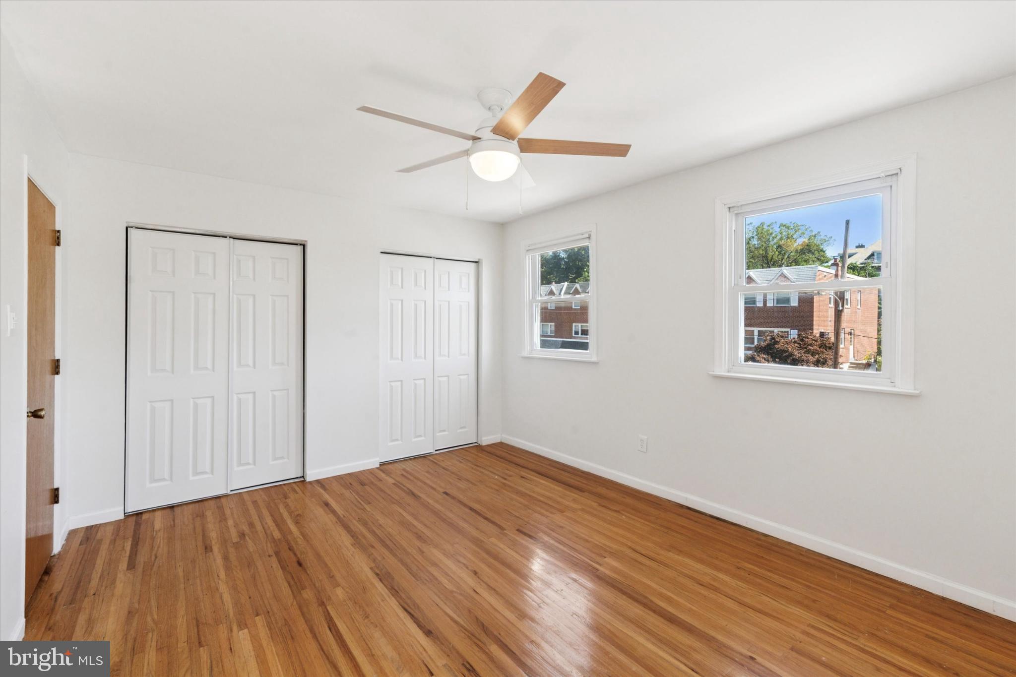 ROXBOROUGH - Residential