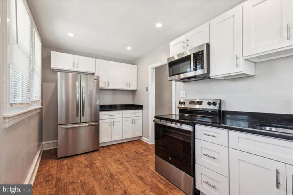 Photo of 335 Darby Terrace, DARBY, PA 19023 (MLS # PADE2108120)