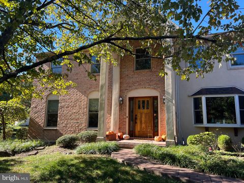 1724 PARK LANE OREFIELD PA 18069