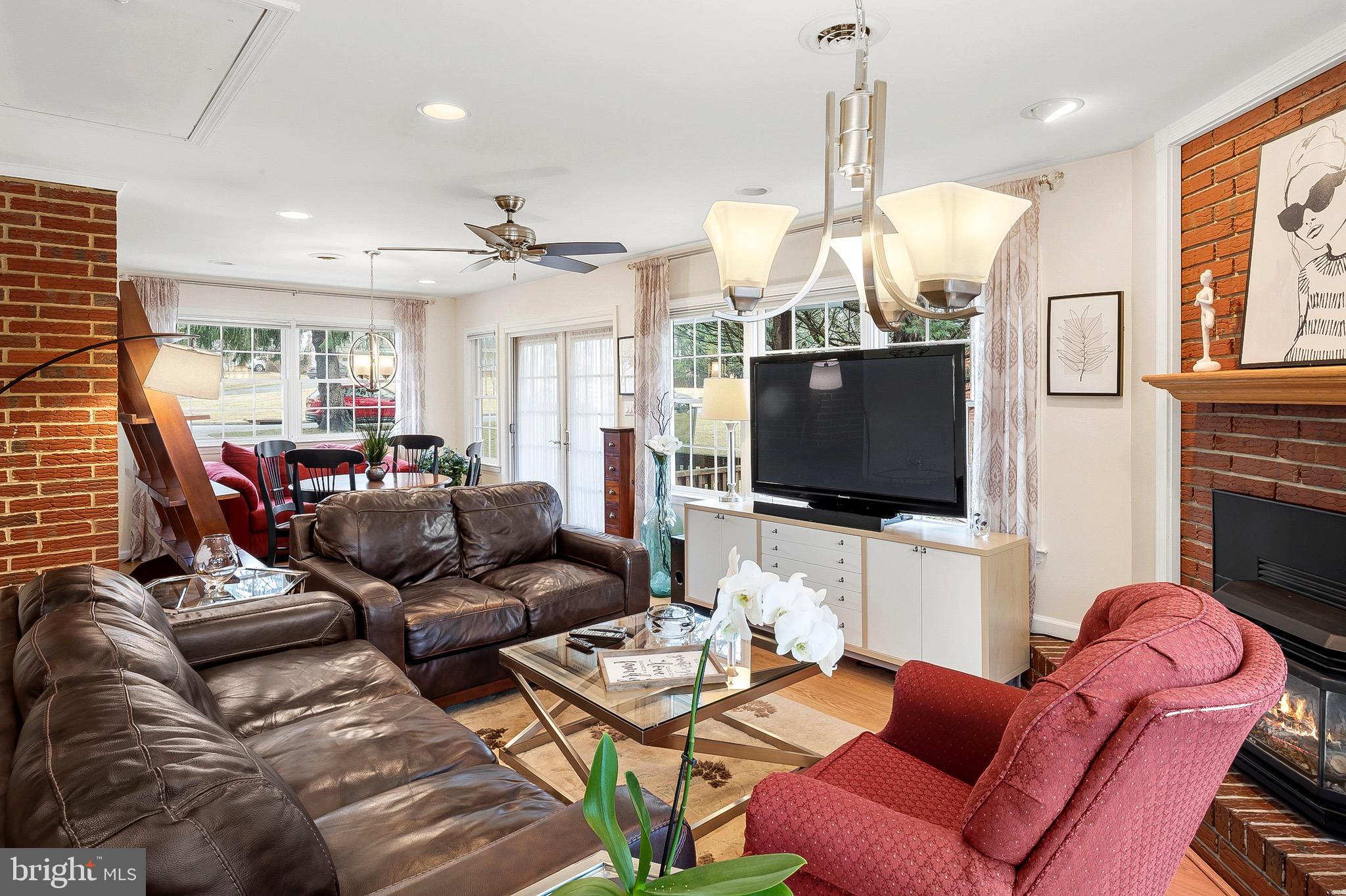 CHAMBERLEA - Residential